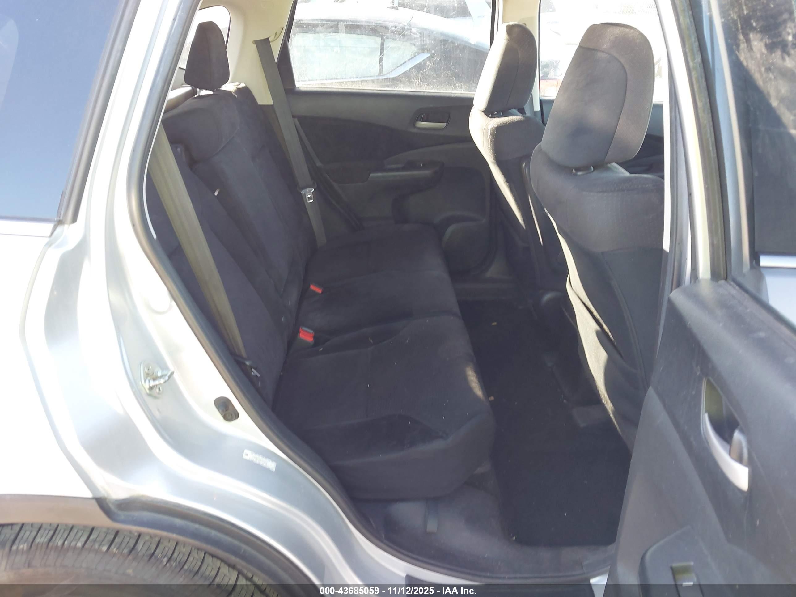 HONDA CR-V image 8