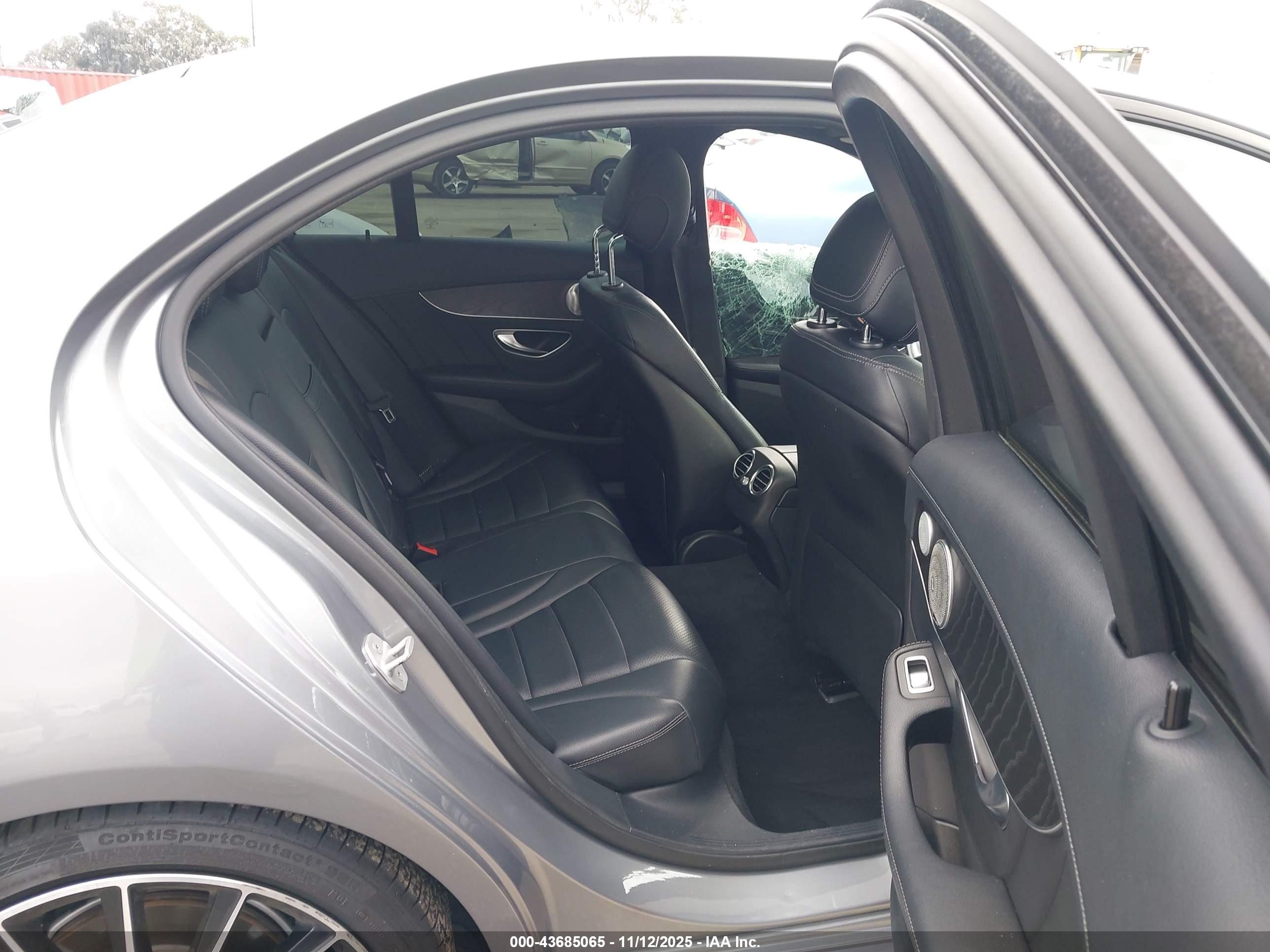 MERCEDES-BENZ C image 8