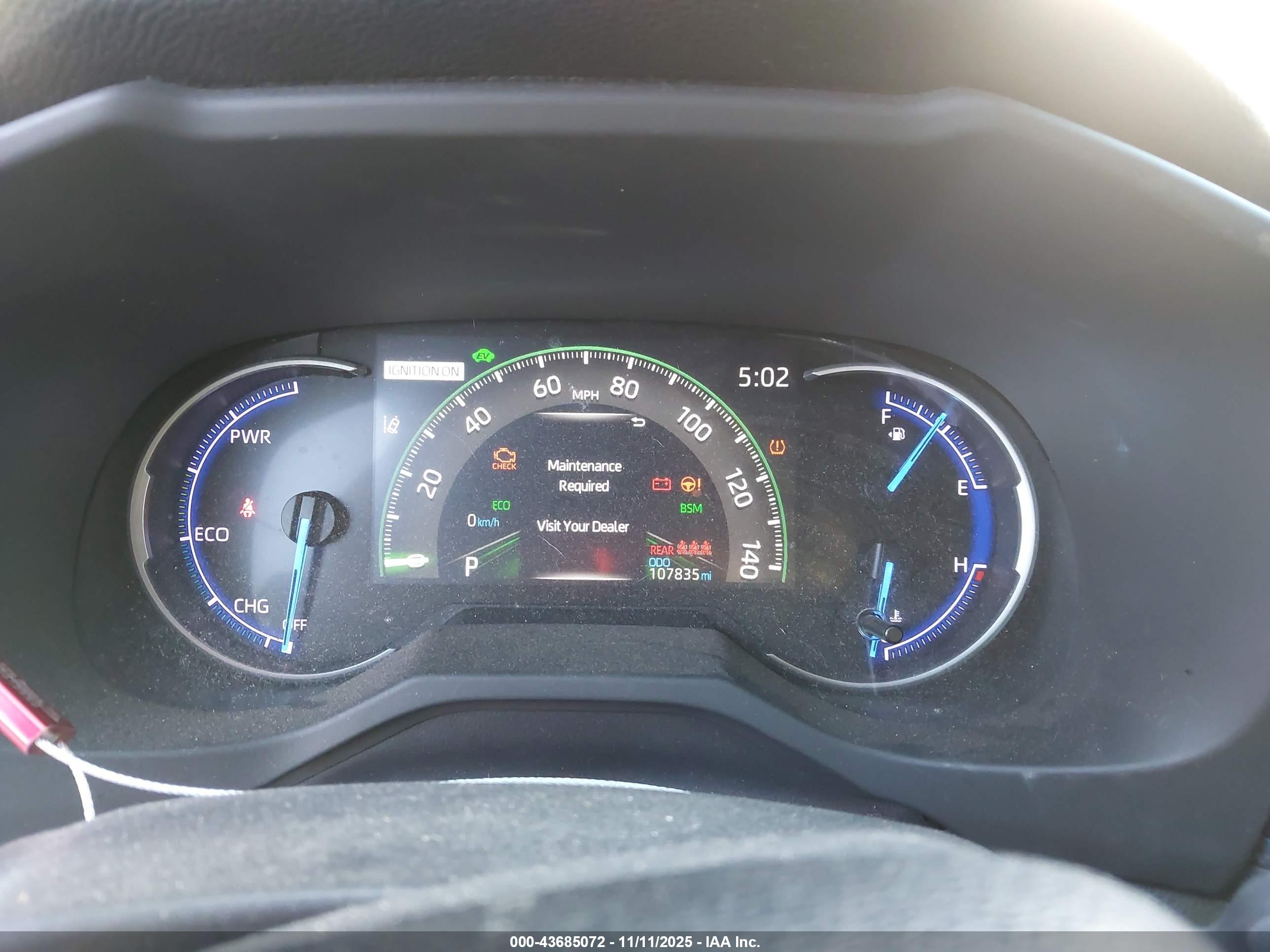 TOYOTA RAV4 image 7