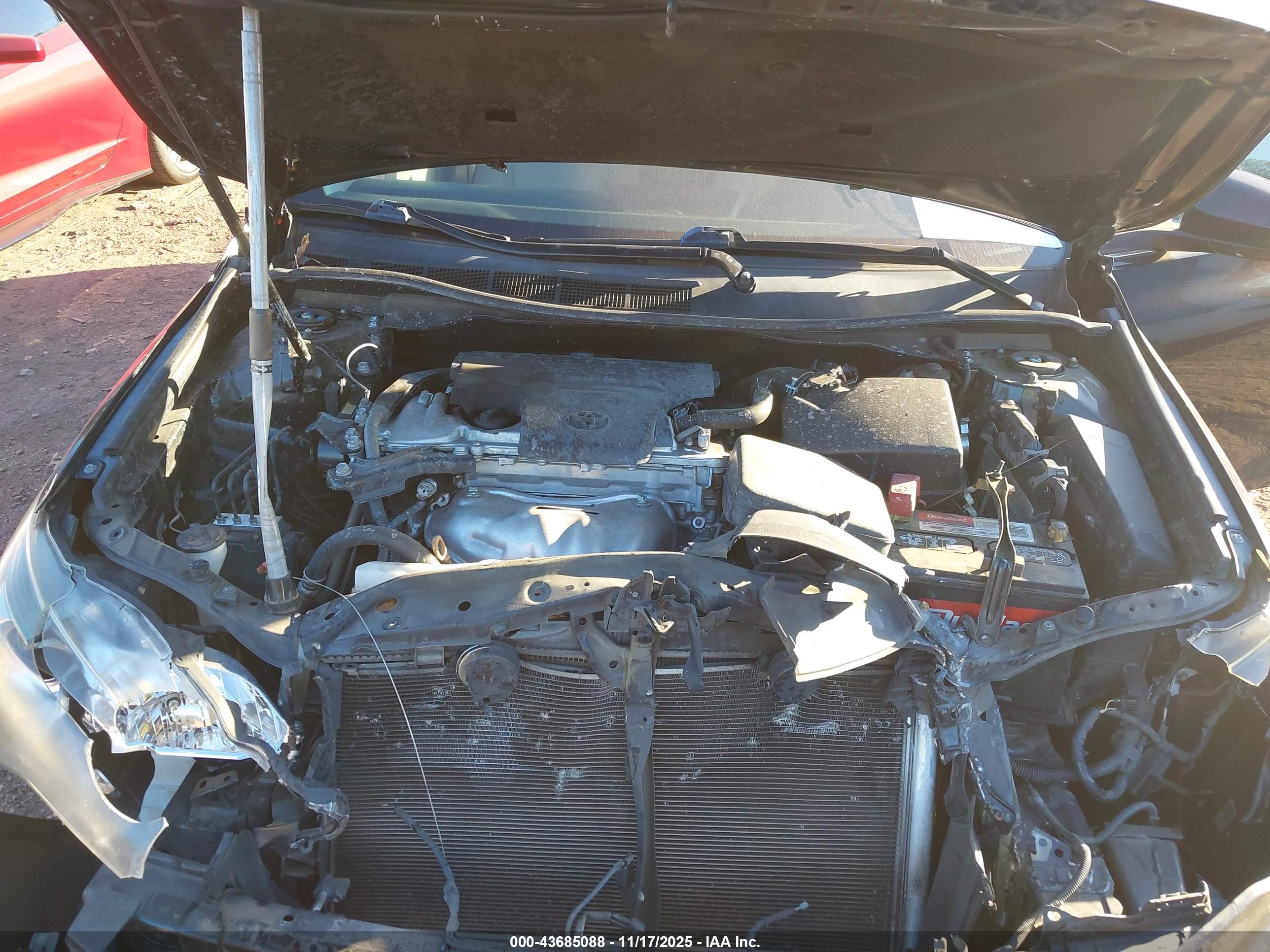 TOYOTA CAMRY image 10