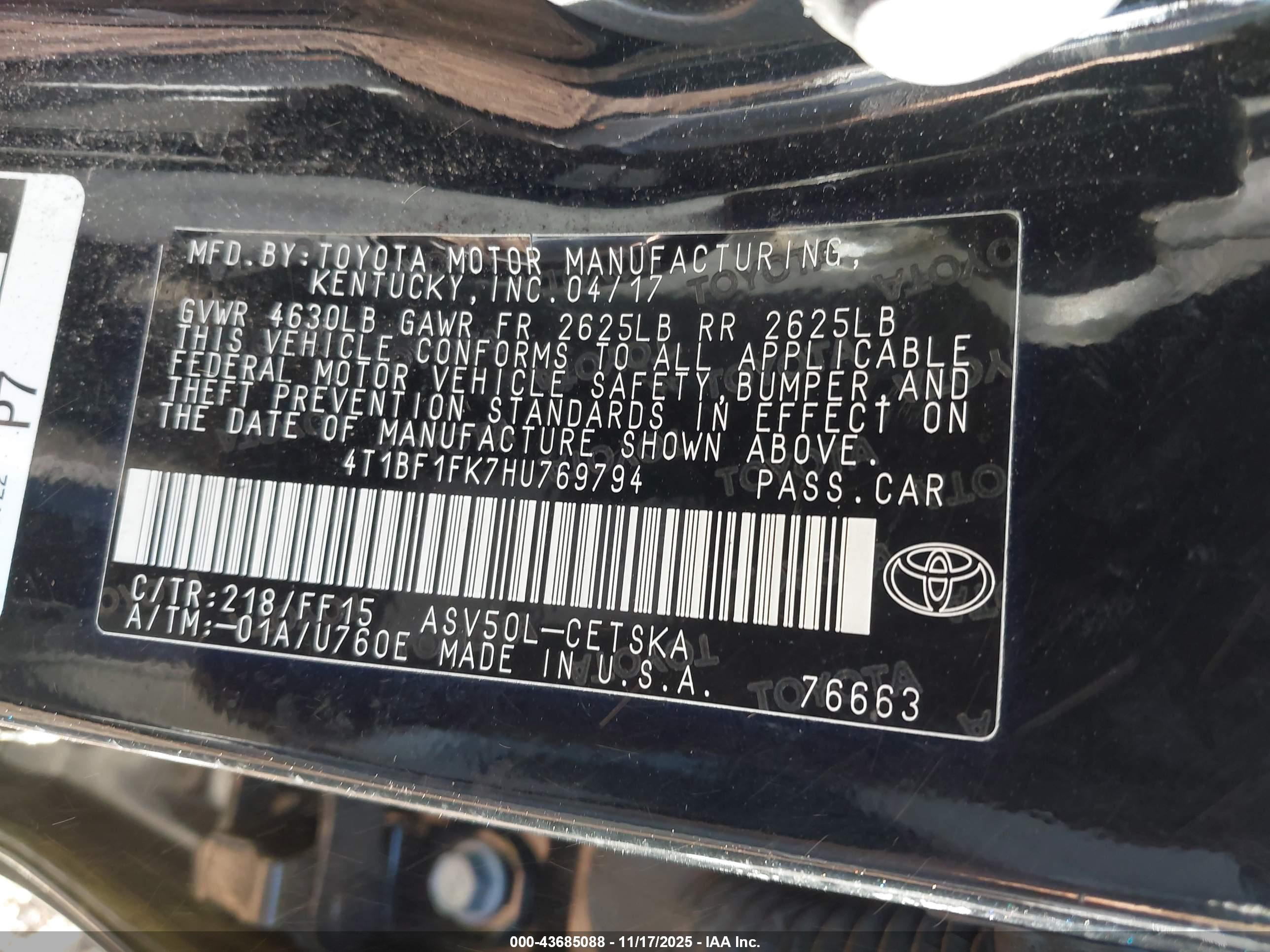 TOYOTA CAMRY image 9