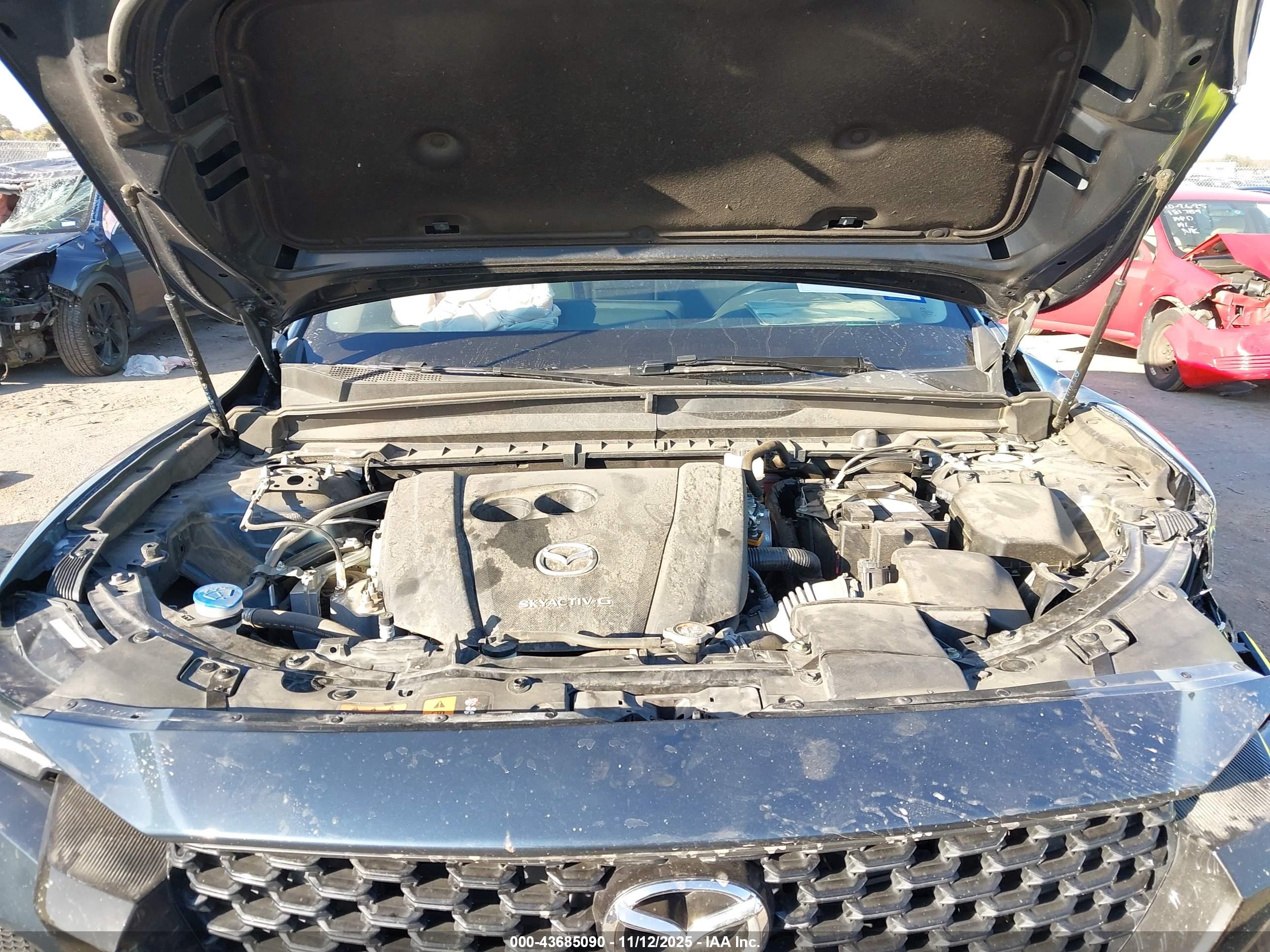 MAZDA CX-50 image 10