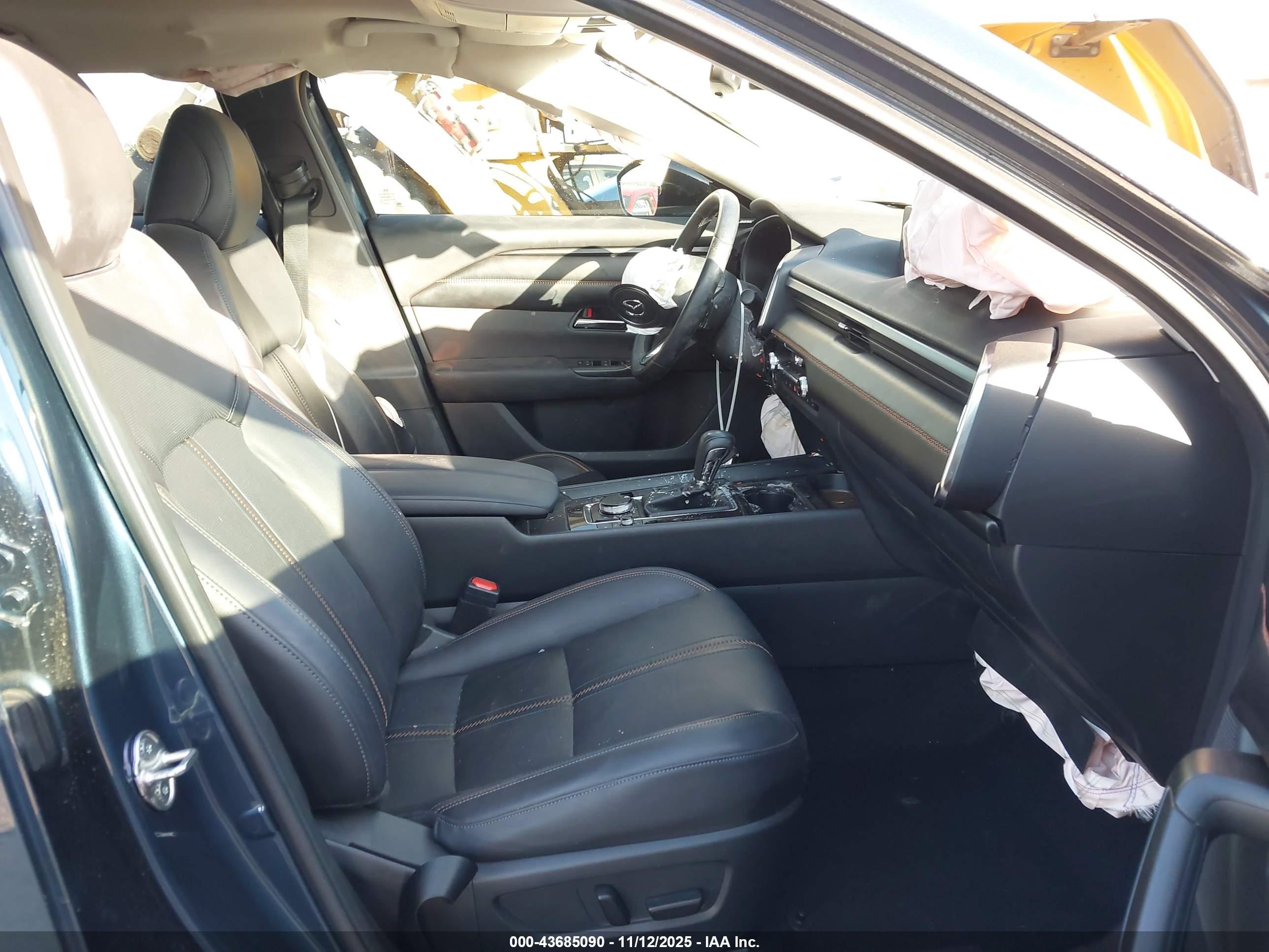 MAZDA CX-50 image 5