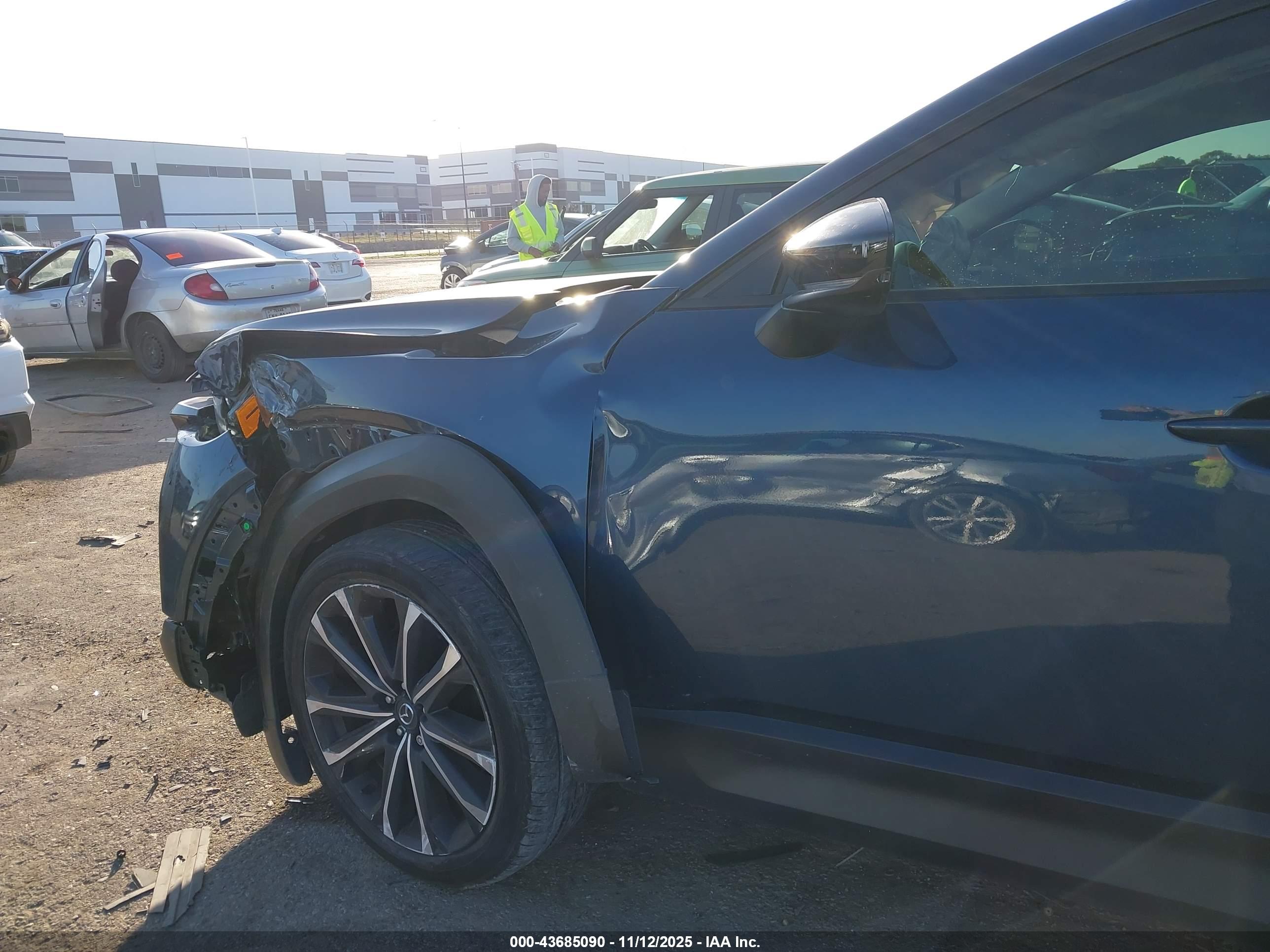 MAZDA CX-50 image 6