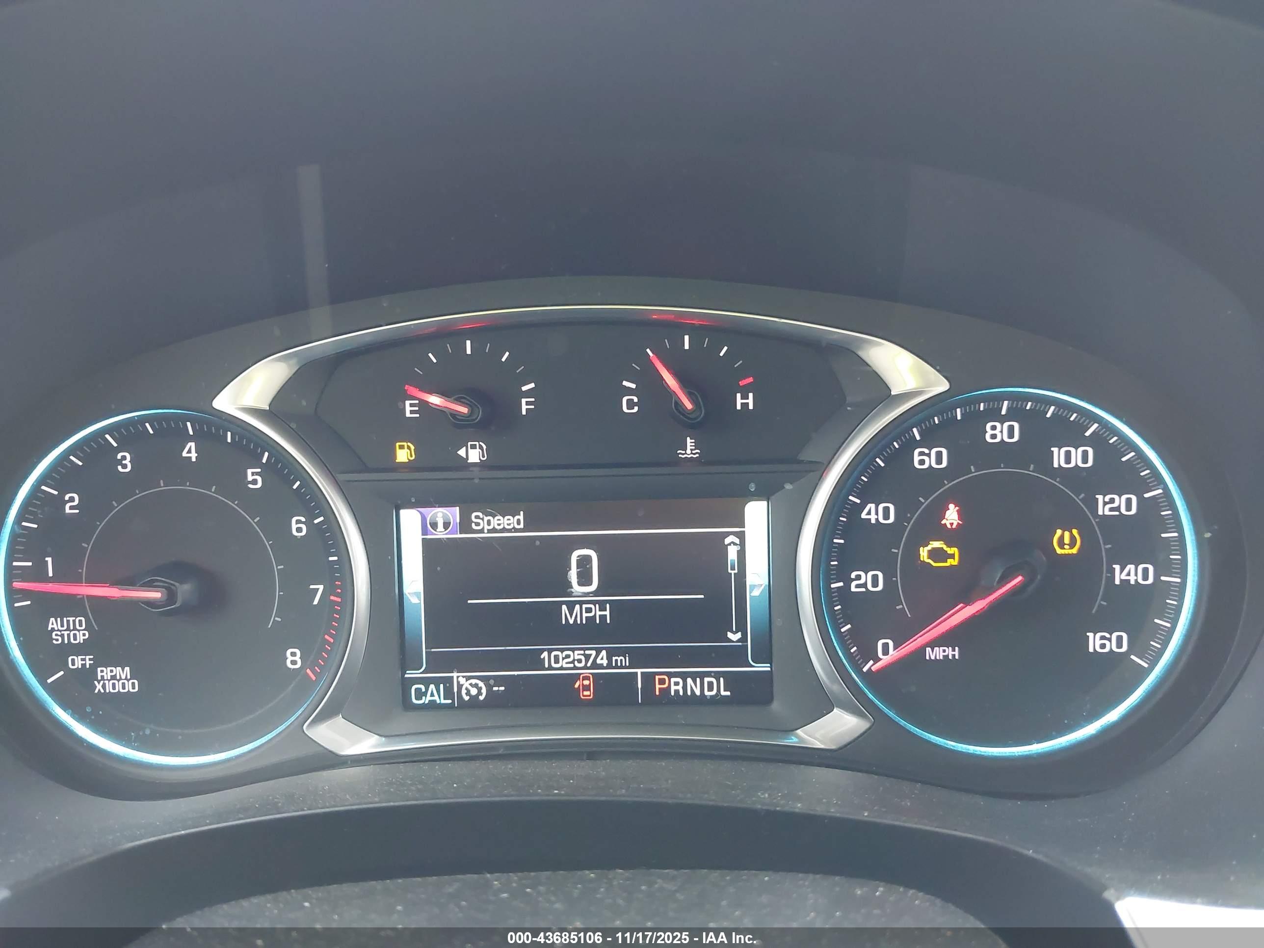 CHEVROLET TRAVERSE image 7