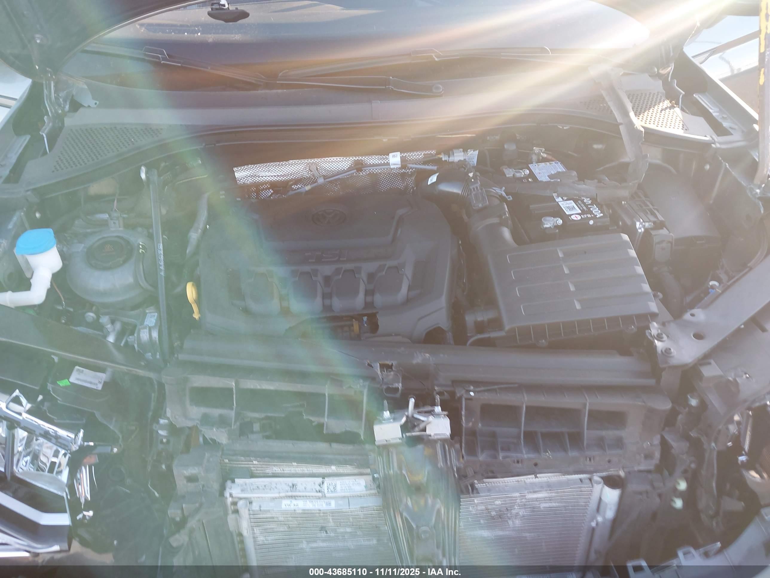 VOLKSWAGEN TIGUAN image 10