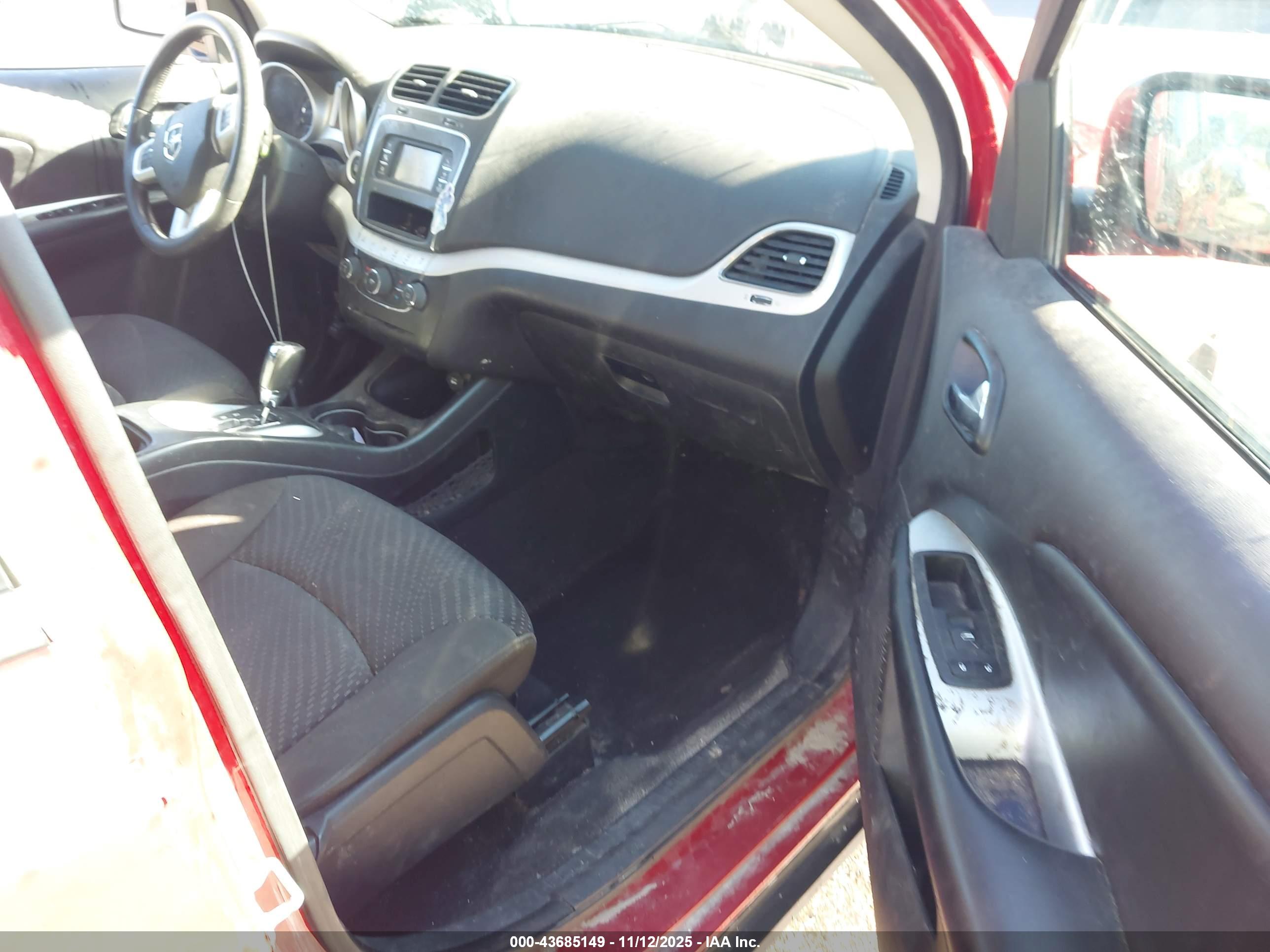 DODGE JOURNEY image 5