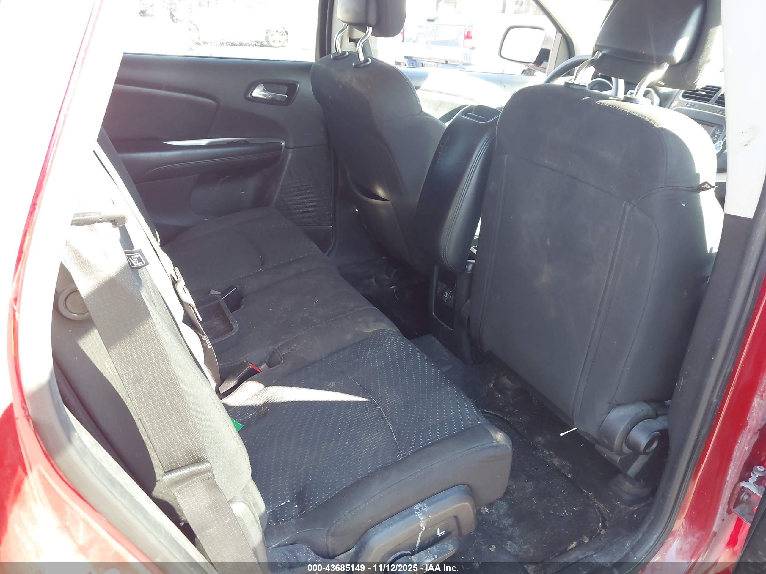 DODGE JOURNEY image 8