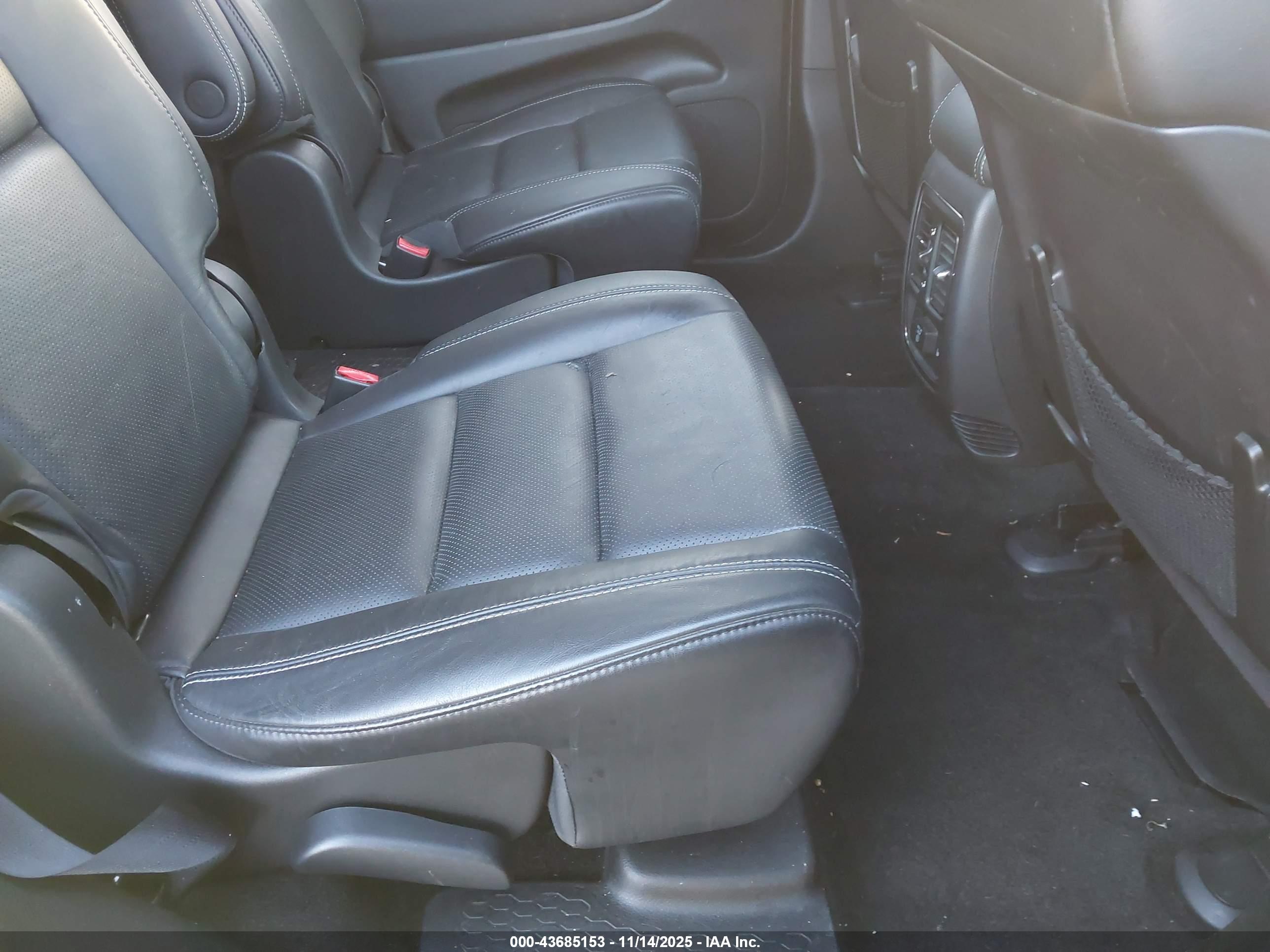 DODGE DURANGO image 8