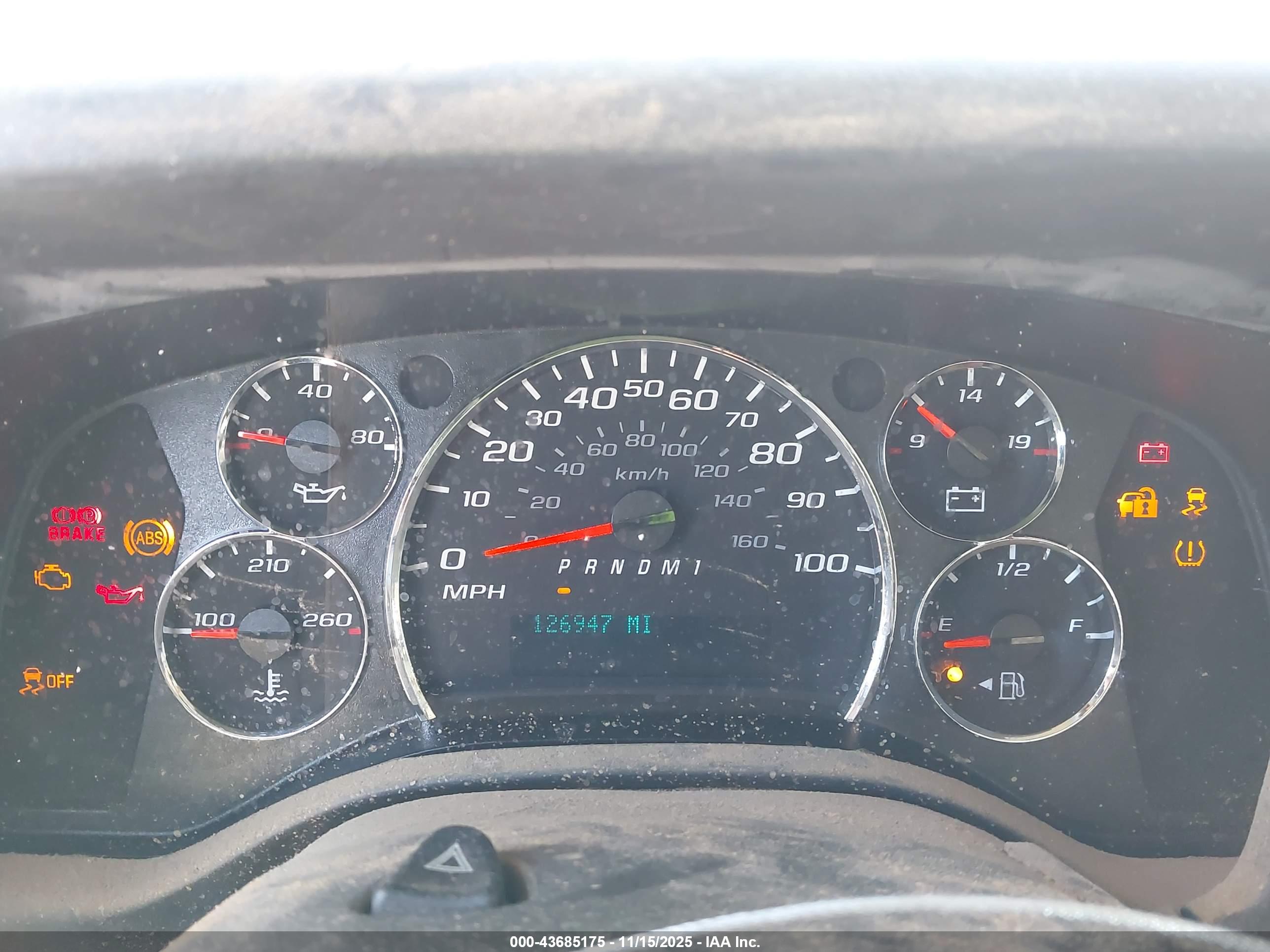 GMC SAVANA image 7
