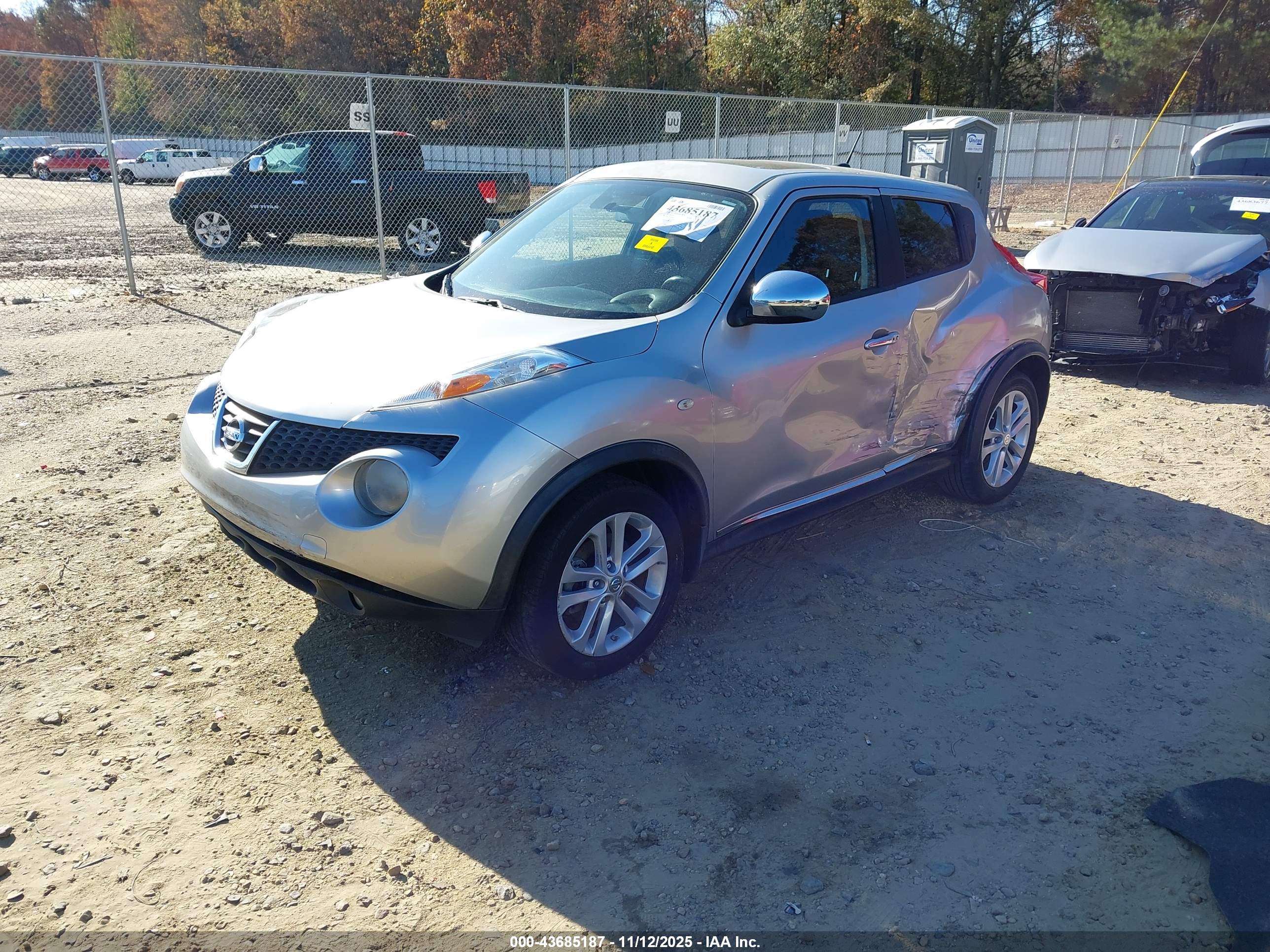 NISSAN JUKE image 2