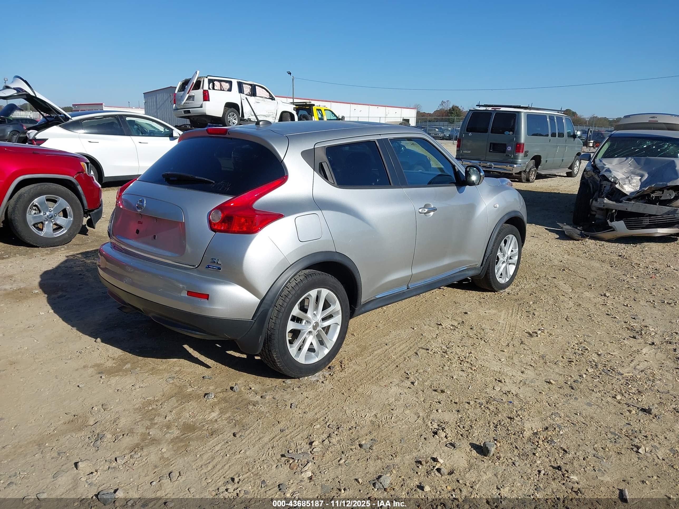 NISSAN JUKE image 4