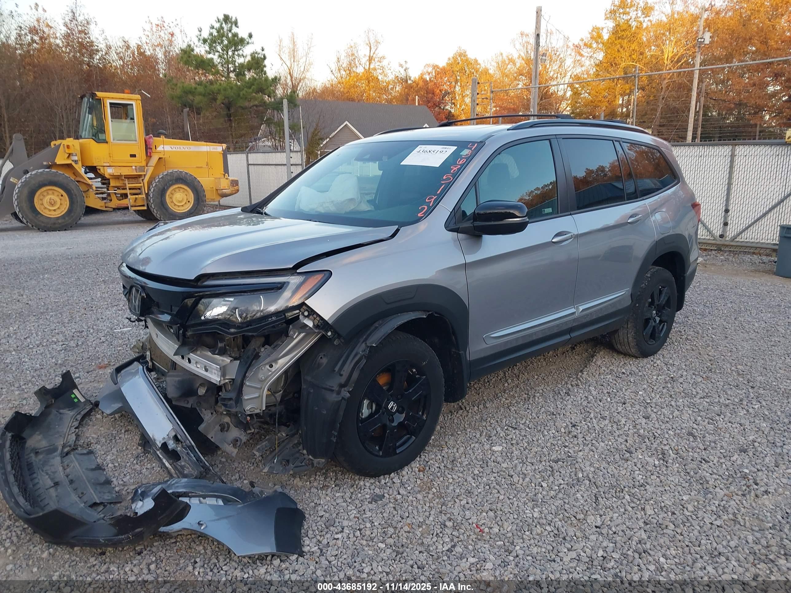 HONDA PILOT image 2