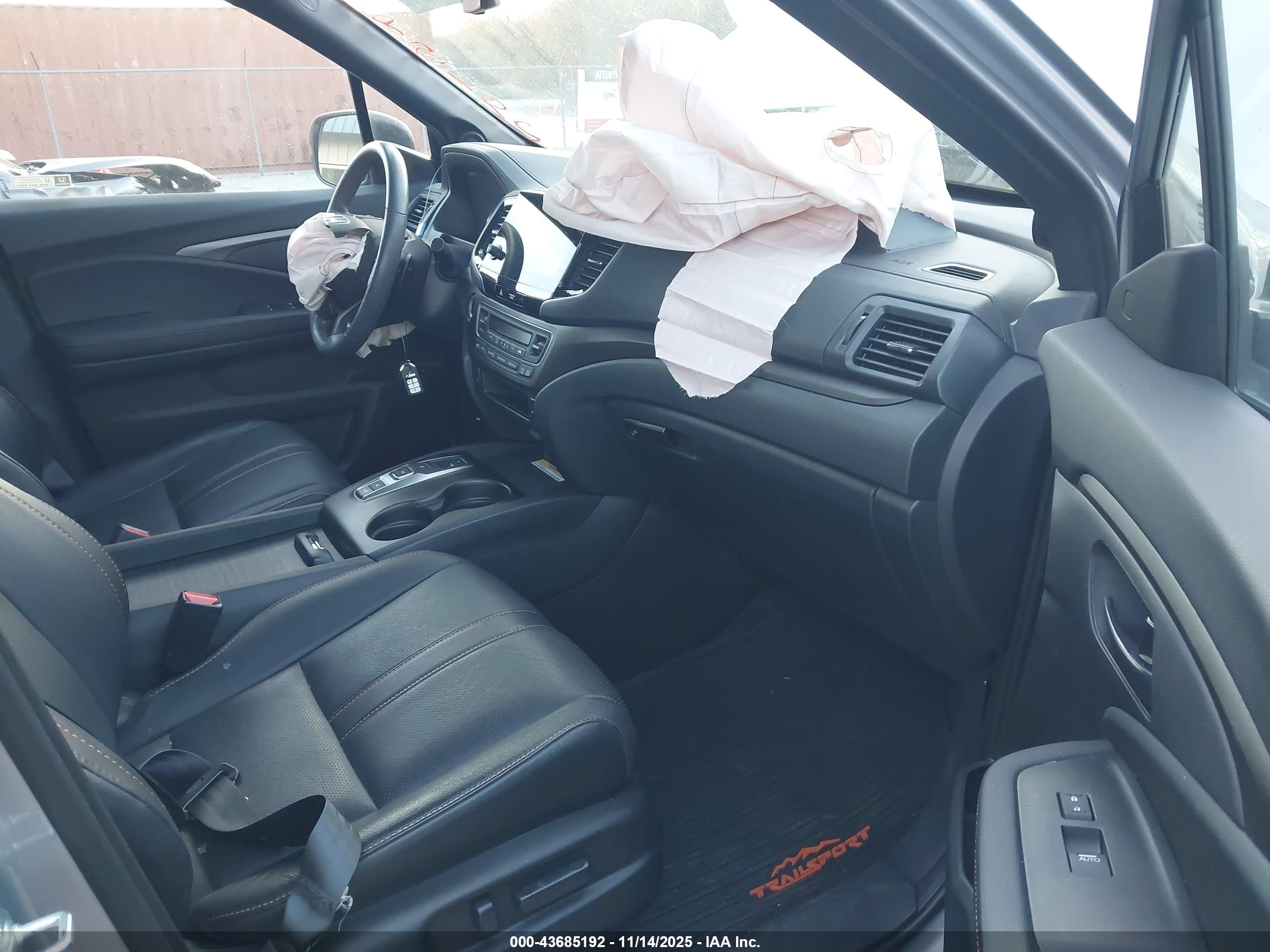 HONDA PILOT image 5