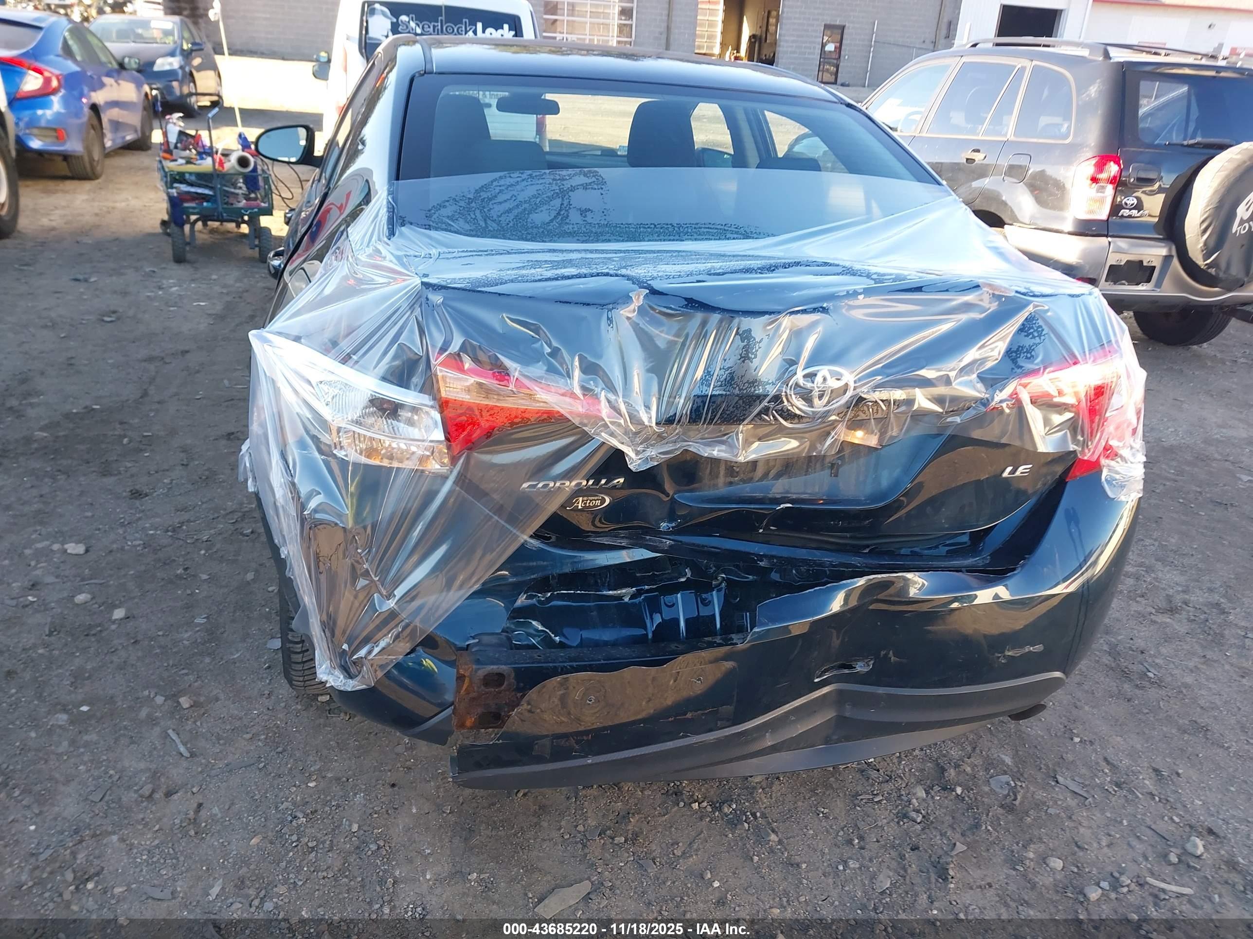 TOYOTA COROLLA image 6