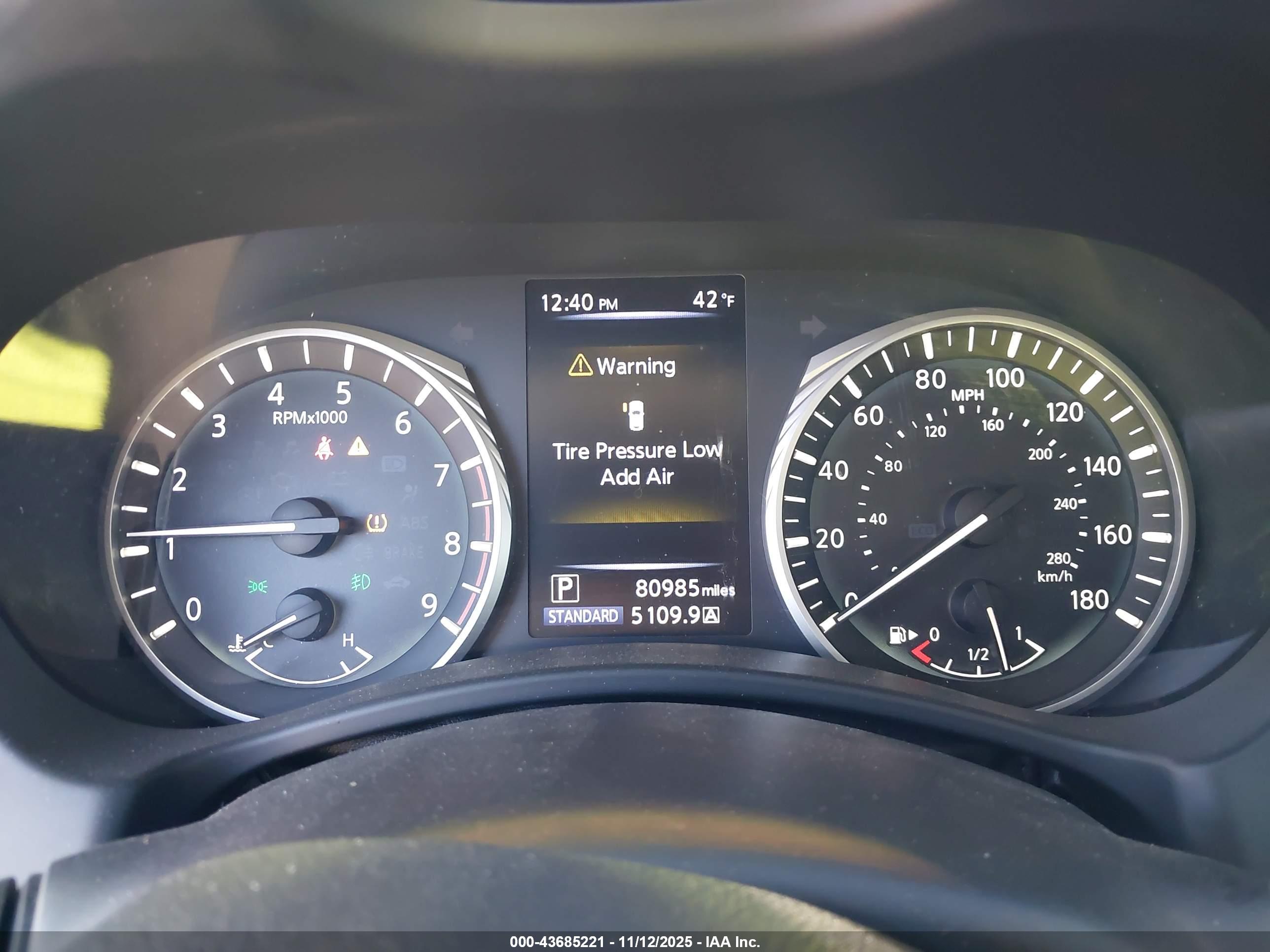 INFINITI Q50 image 7