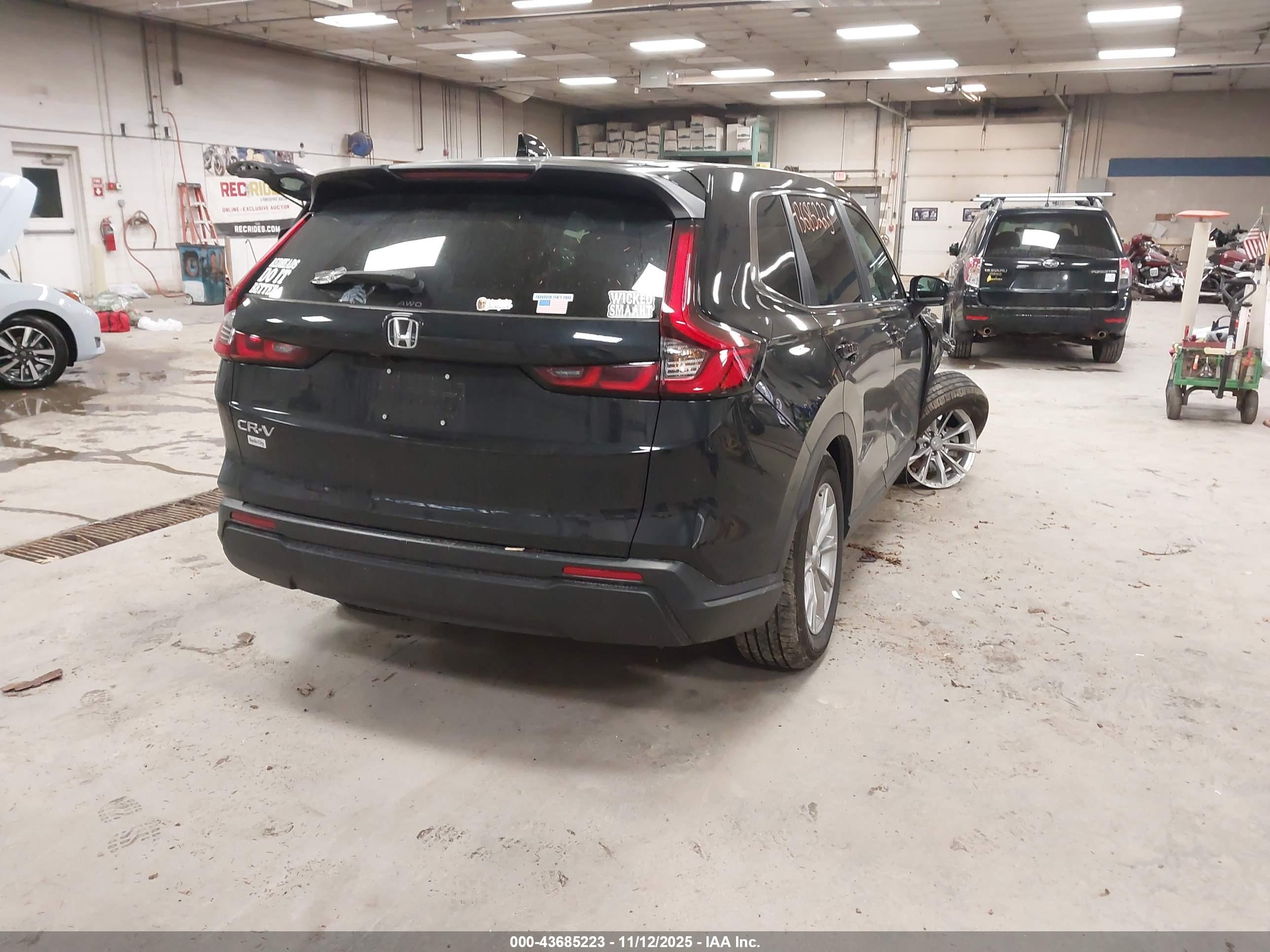 HONDA CR-V image 4