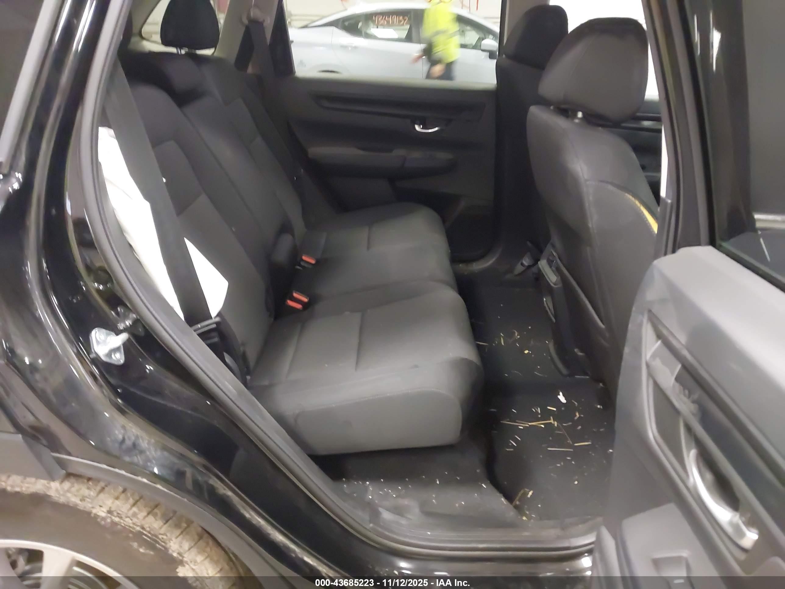 HONDA CR-V image 8