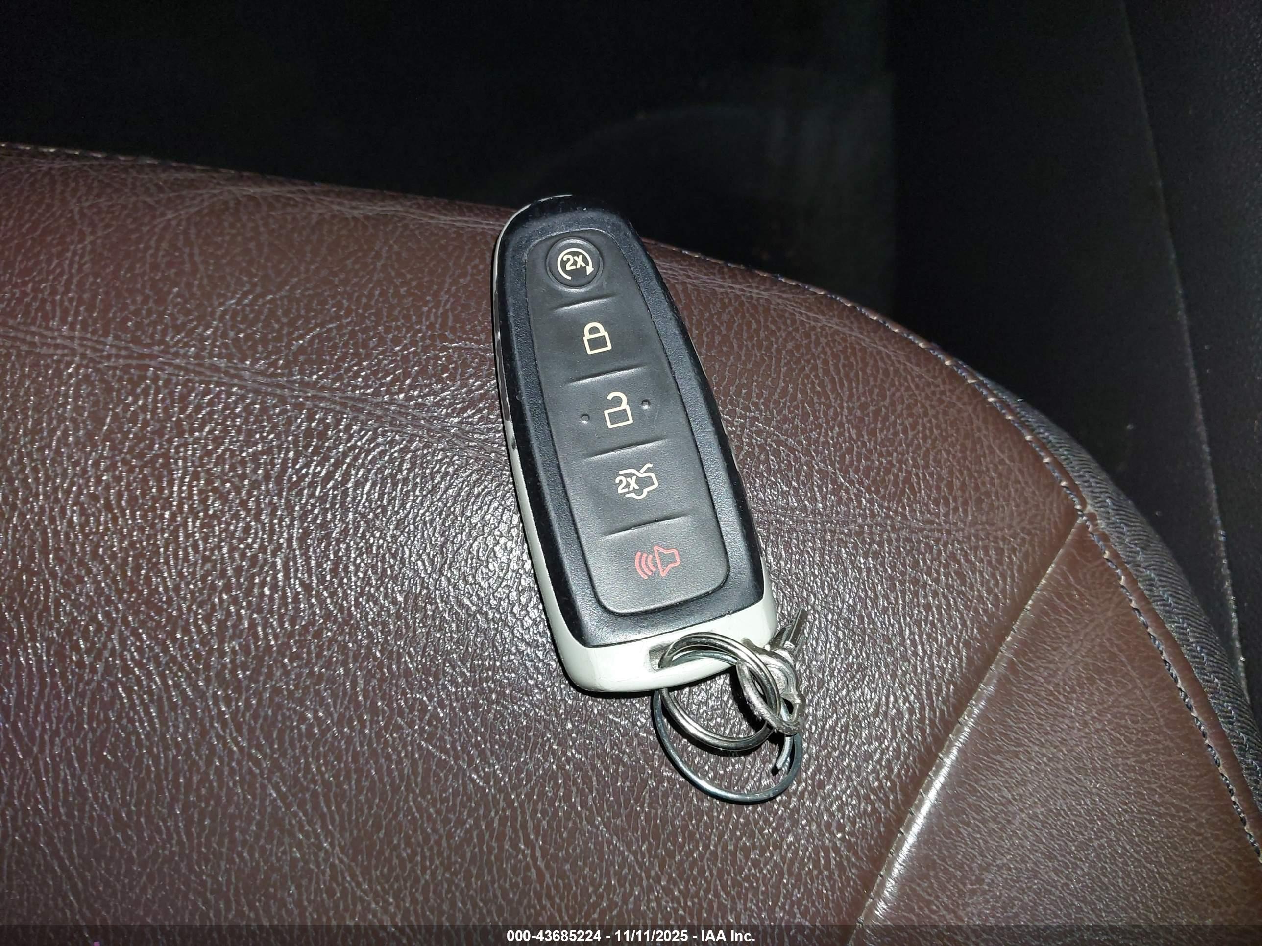 FORD EDGE image 11