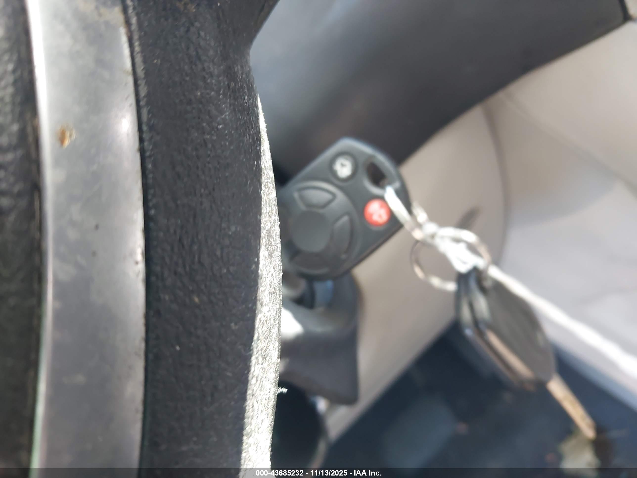 FORD FOCUS image 11