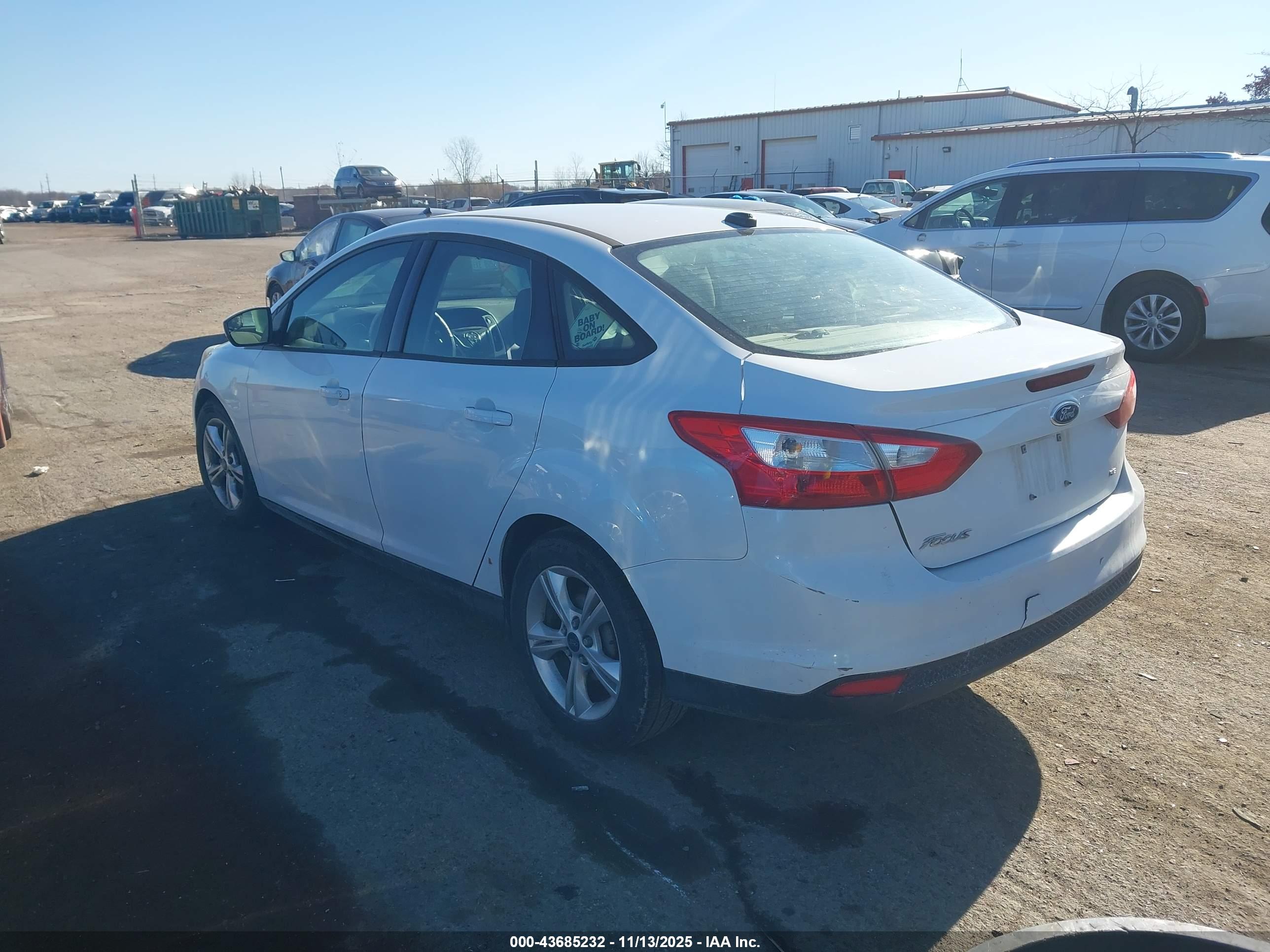 FORD FOCUS image 3