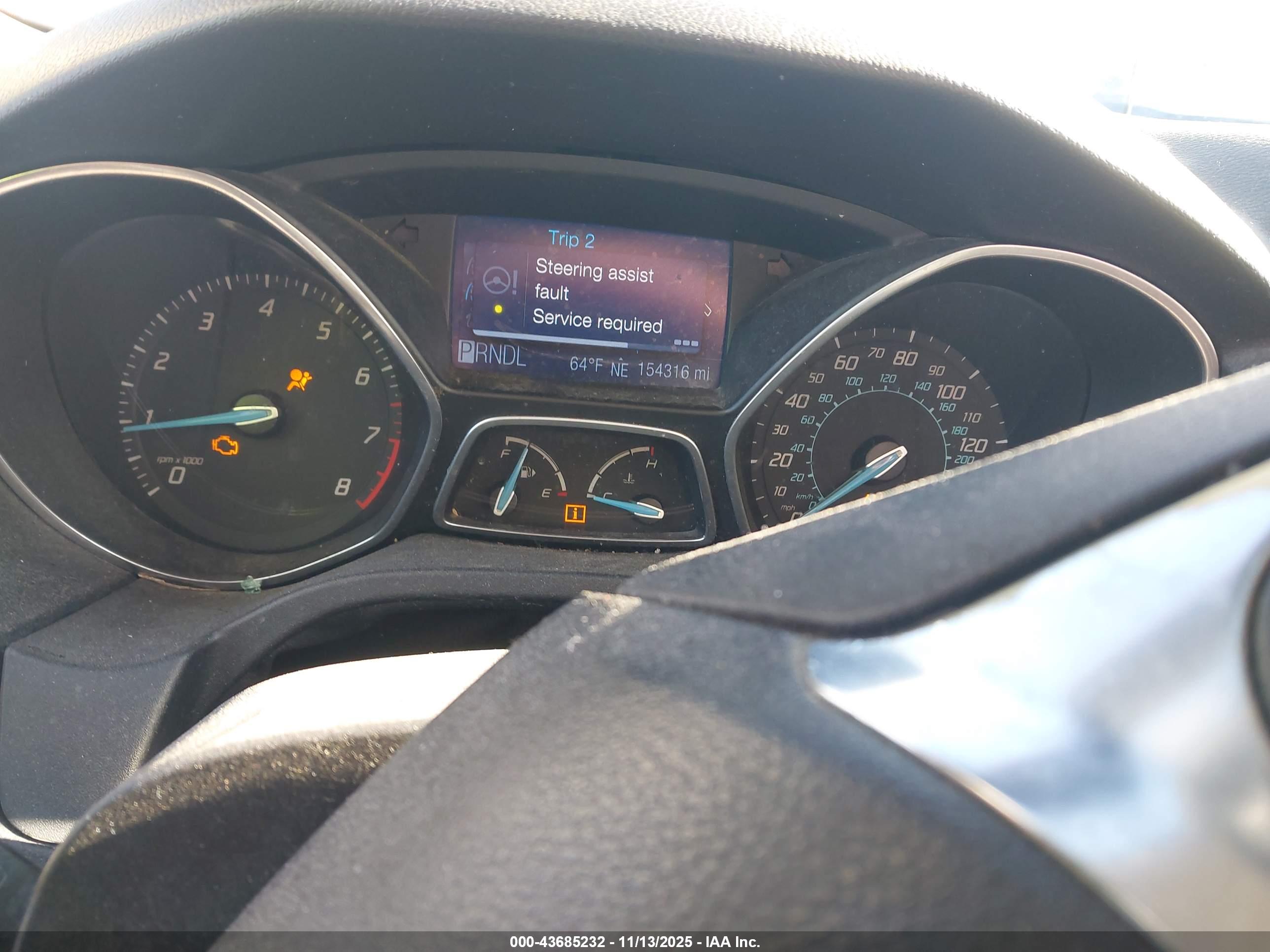 FORD FOCUS image 7