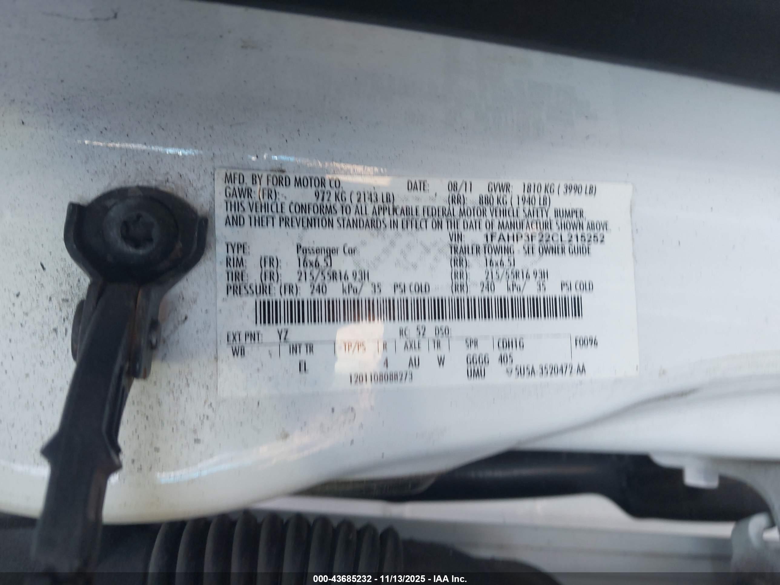 FORD FOCUS image 9