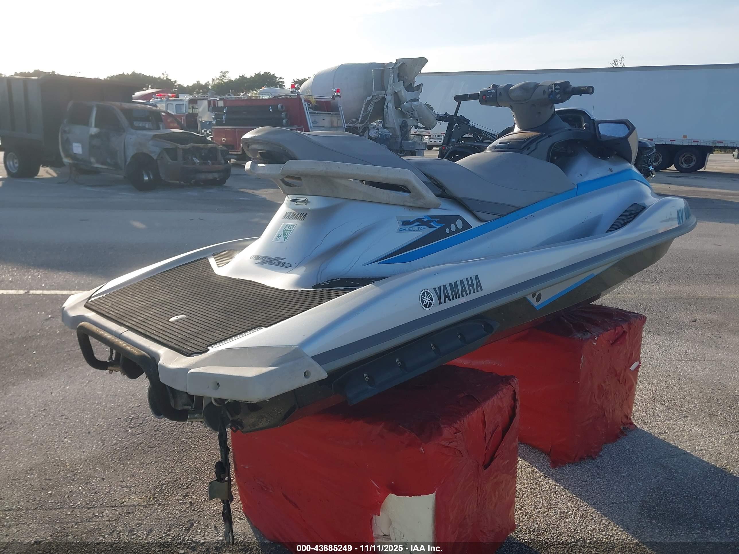 YAMAHA PERSONAL image 4