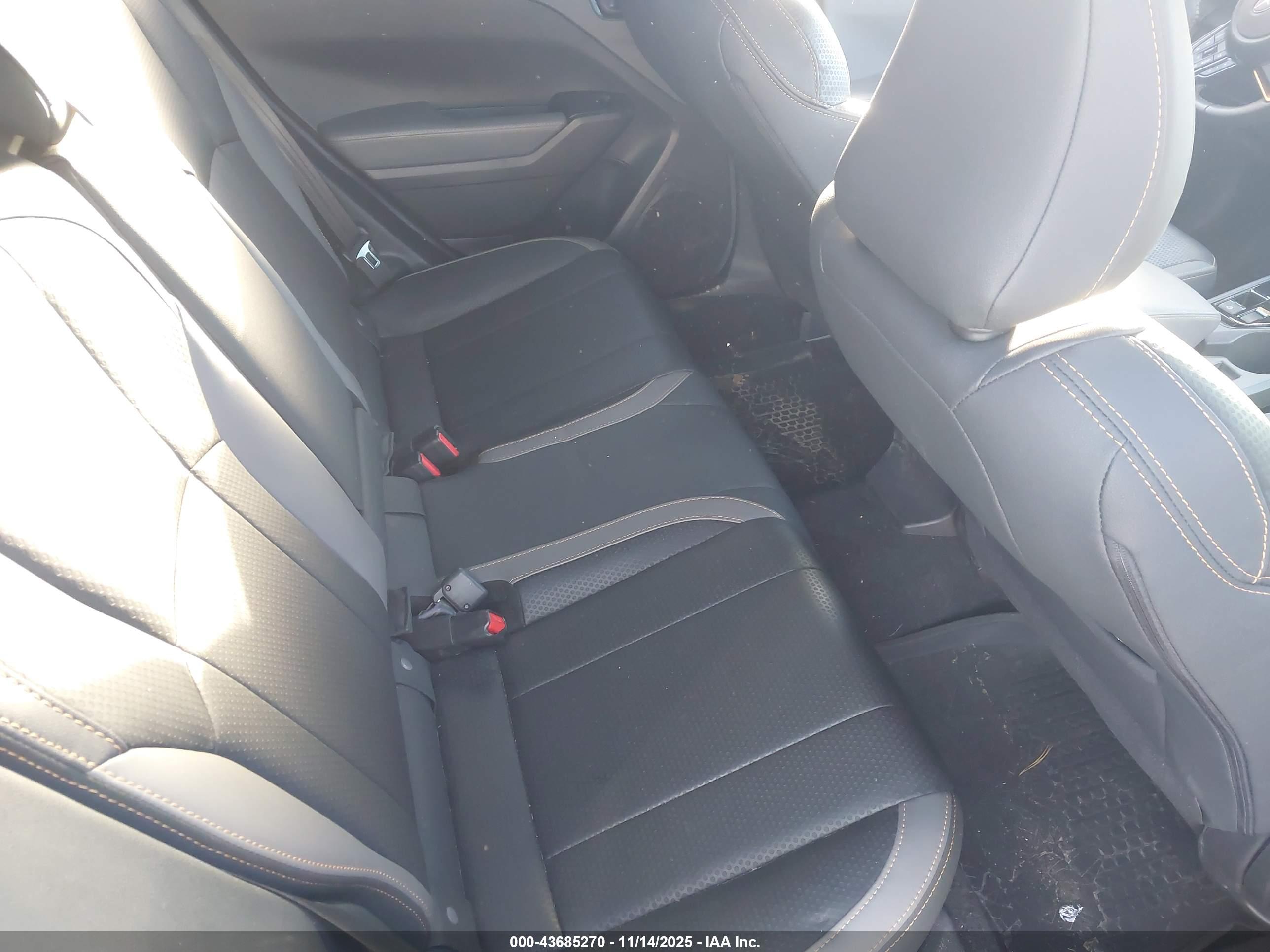 SUBARU CROSSTREK image 8