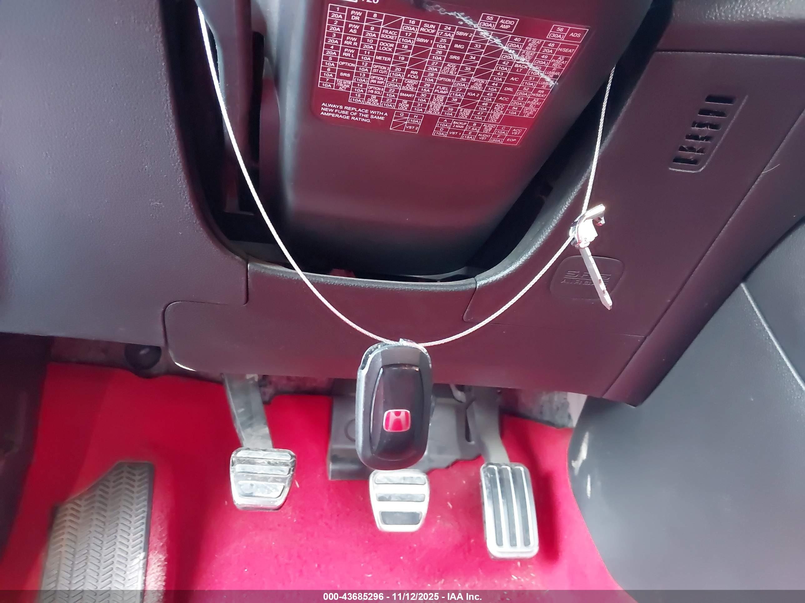 HONDA CIVIC image 11