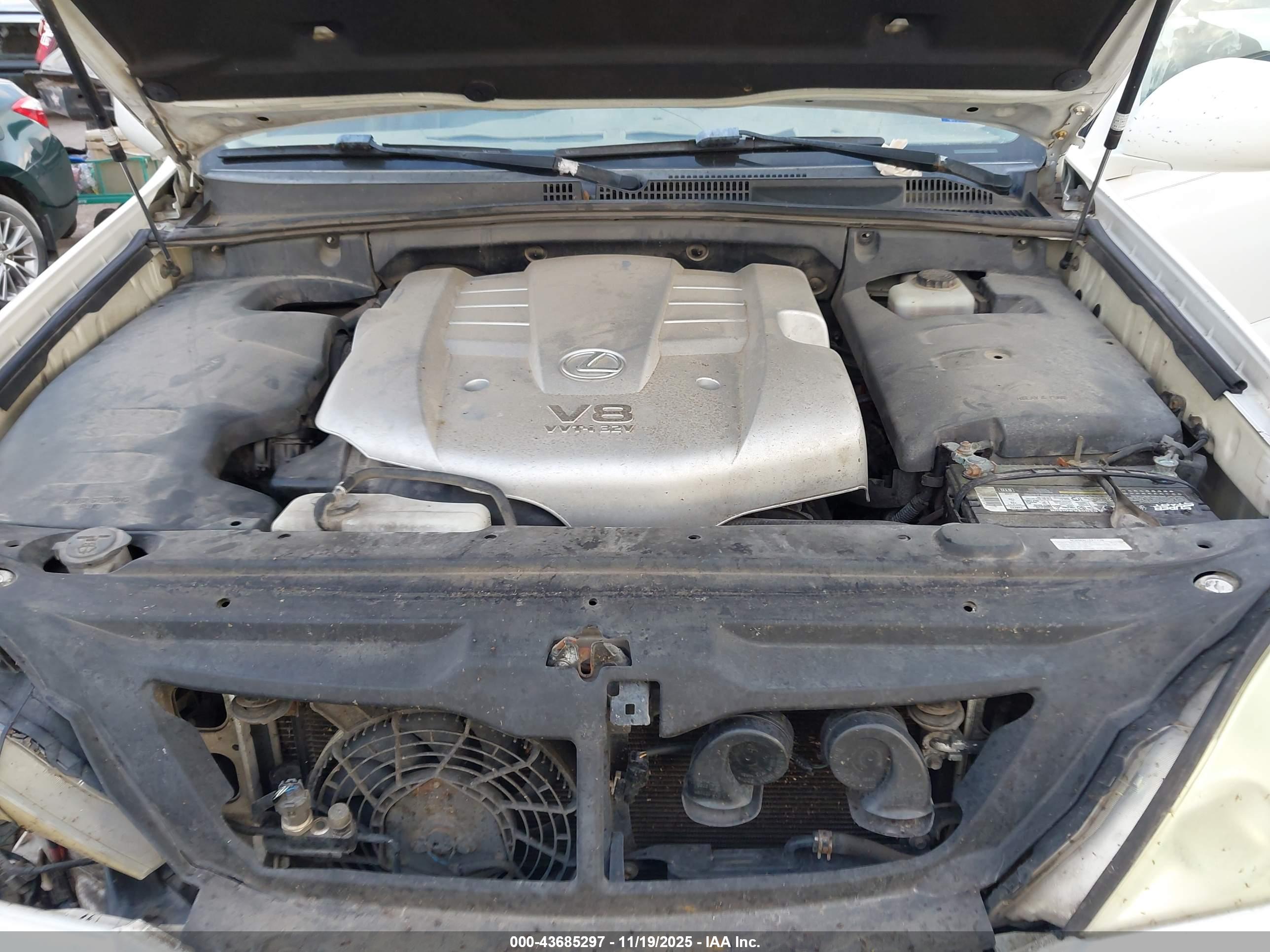 LEXUS GX image 10