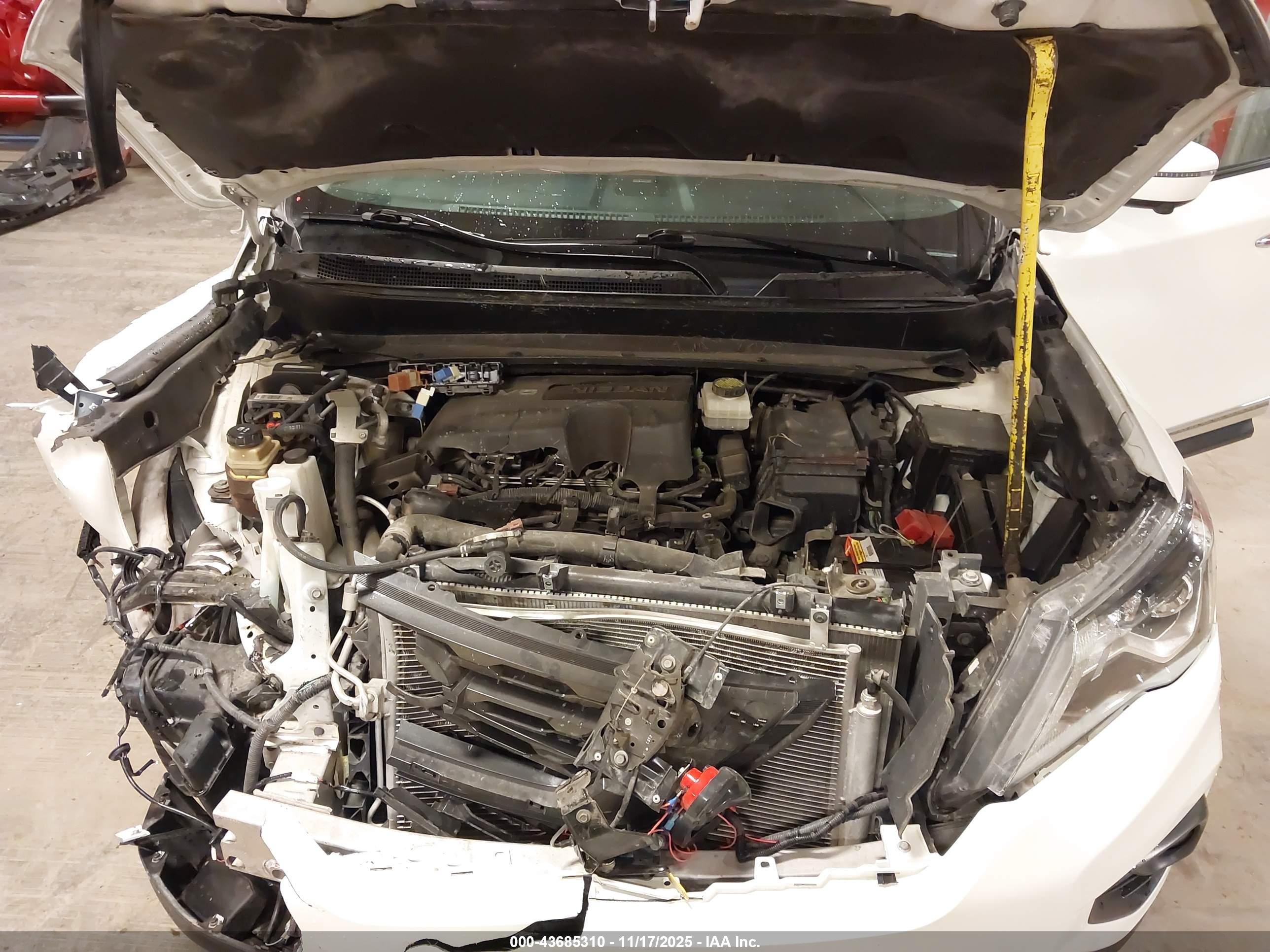 NISSAN PATHFINDER image 10