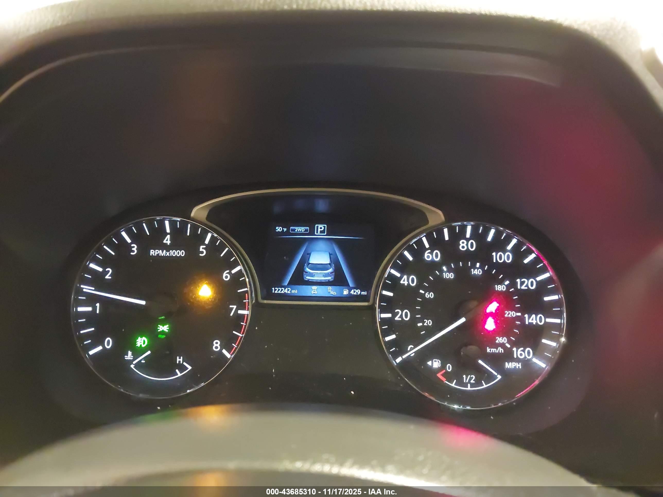 NISSAN PATHFINDER image 7