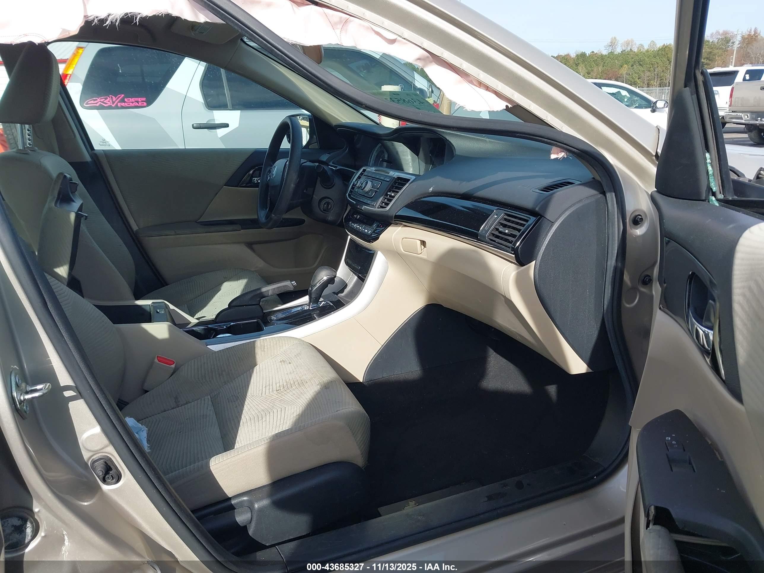 HONDA ACCORD image 5