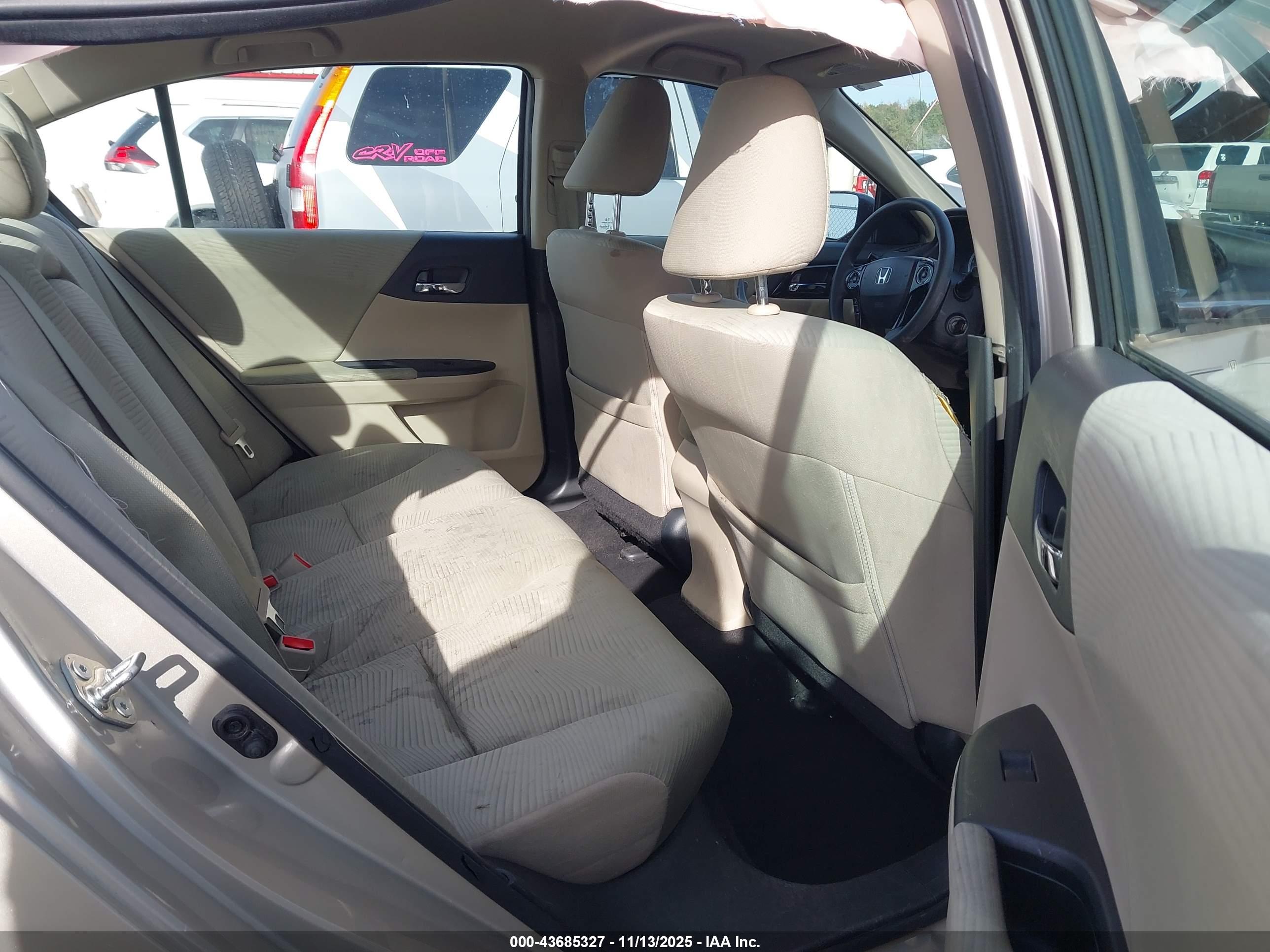 HONDA ACCORD image 8