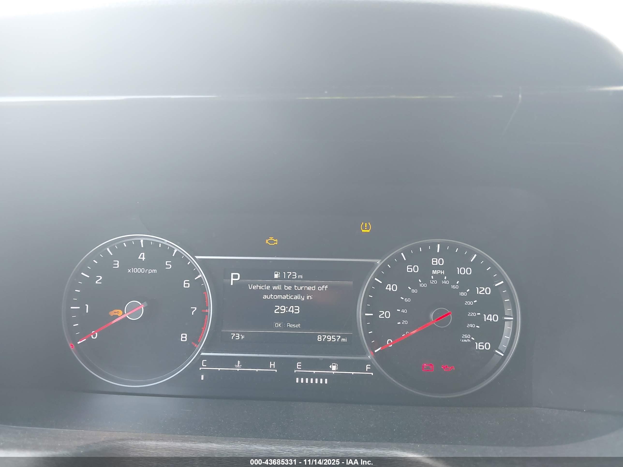 KIA SORENTO image 7