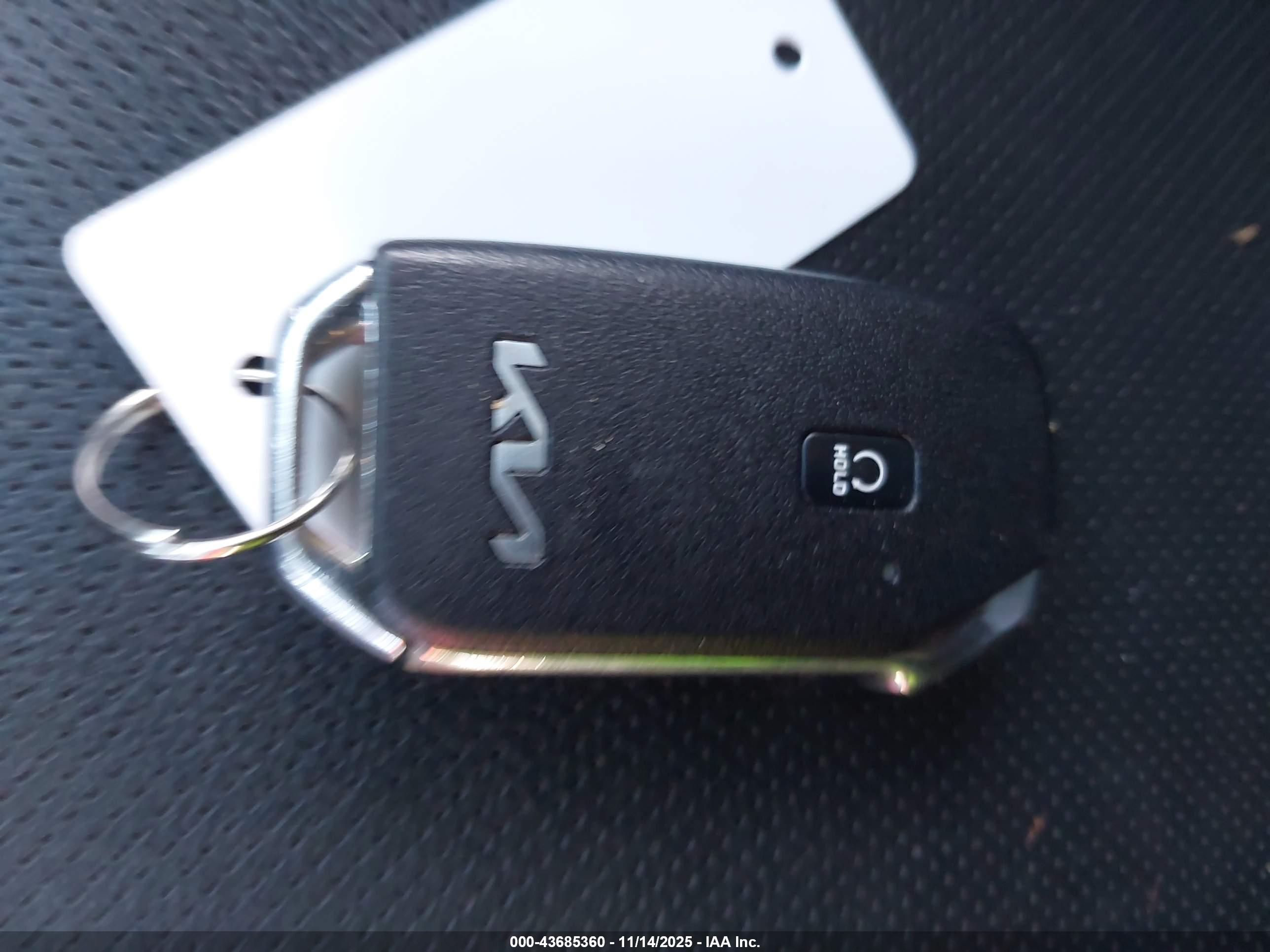 KIA SPORTAGE image 11
