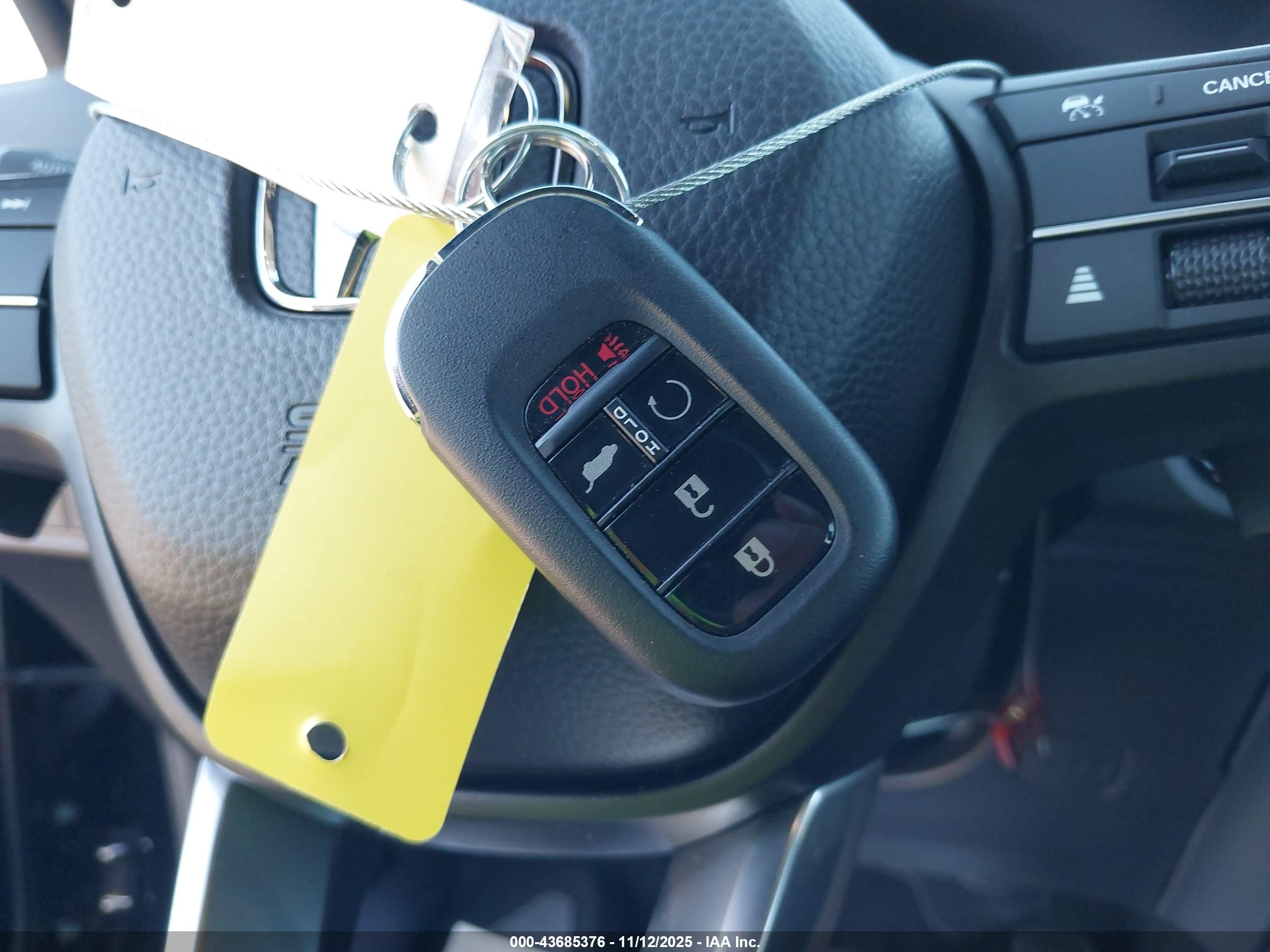 HONDA CR-V image 11