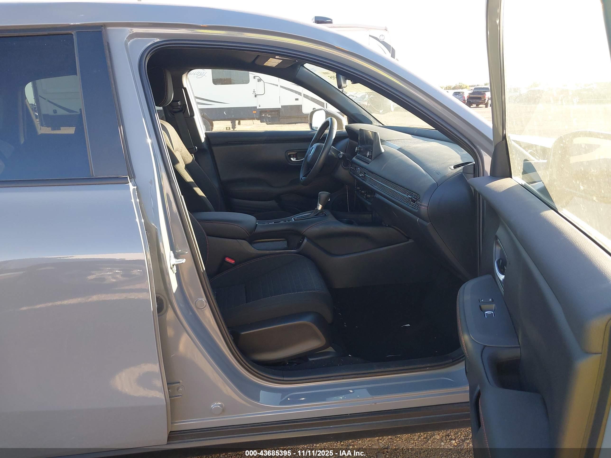 HONDA HR-V image 5
