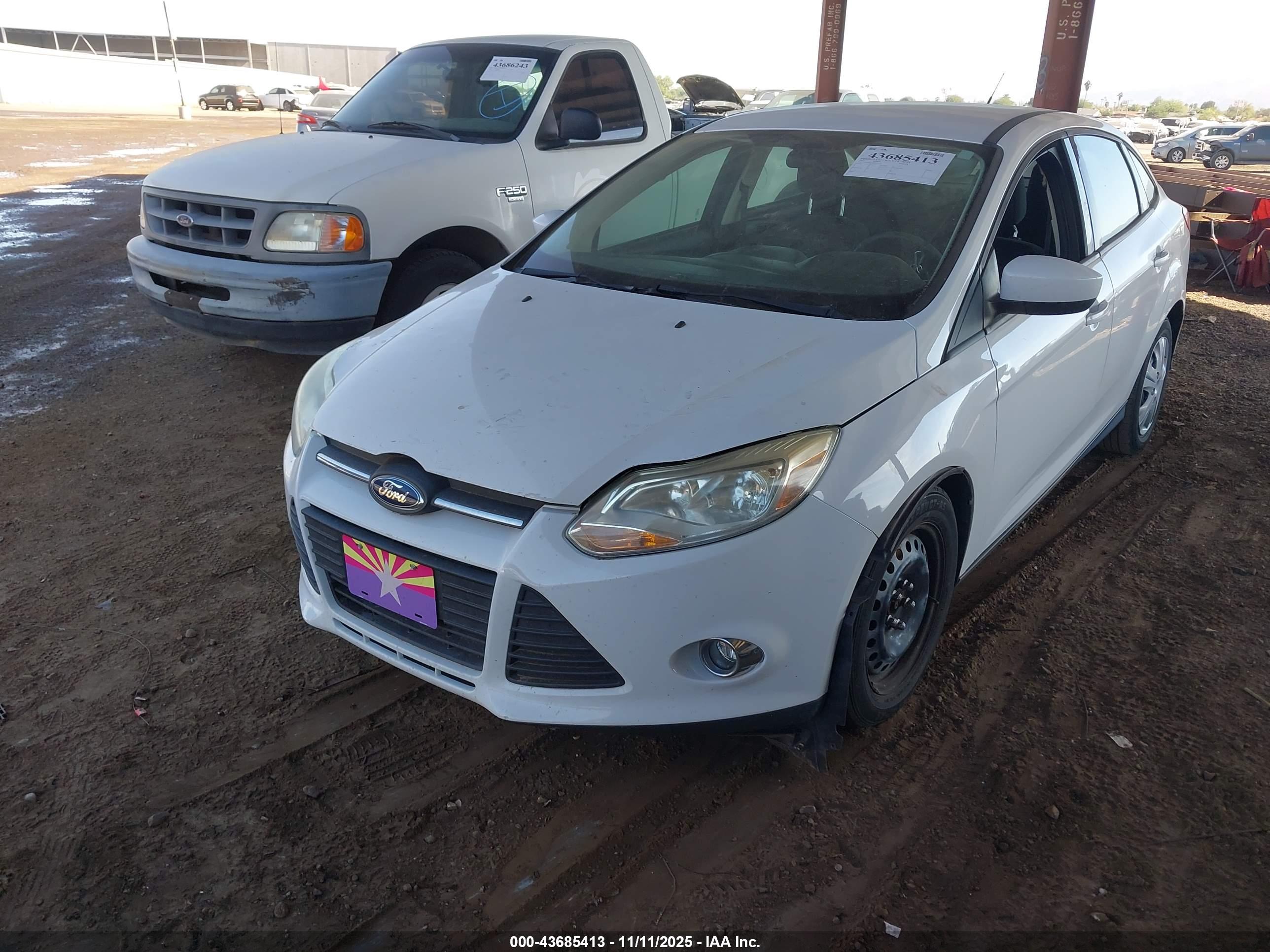 FORD FOCUS image 6