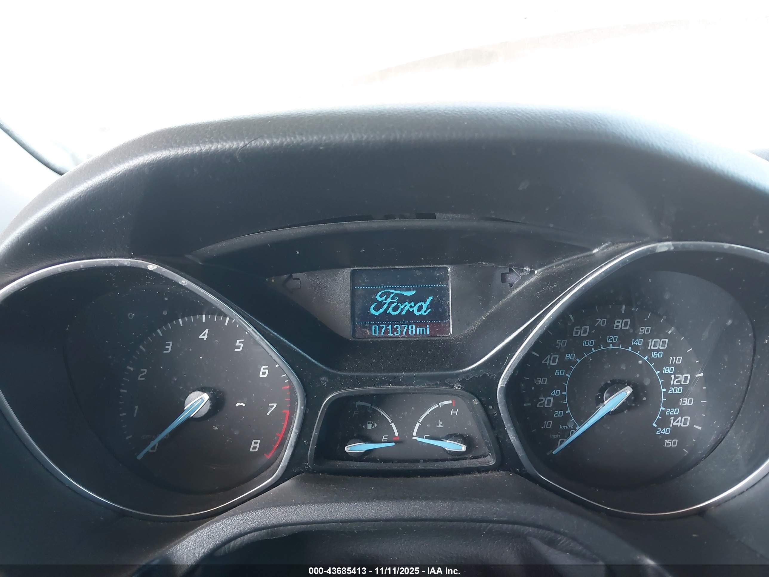 FORD FOCUS image 7