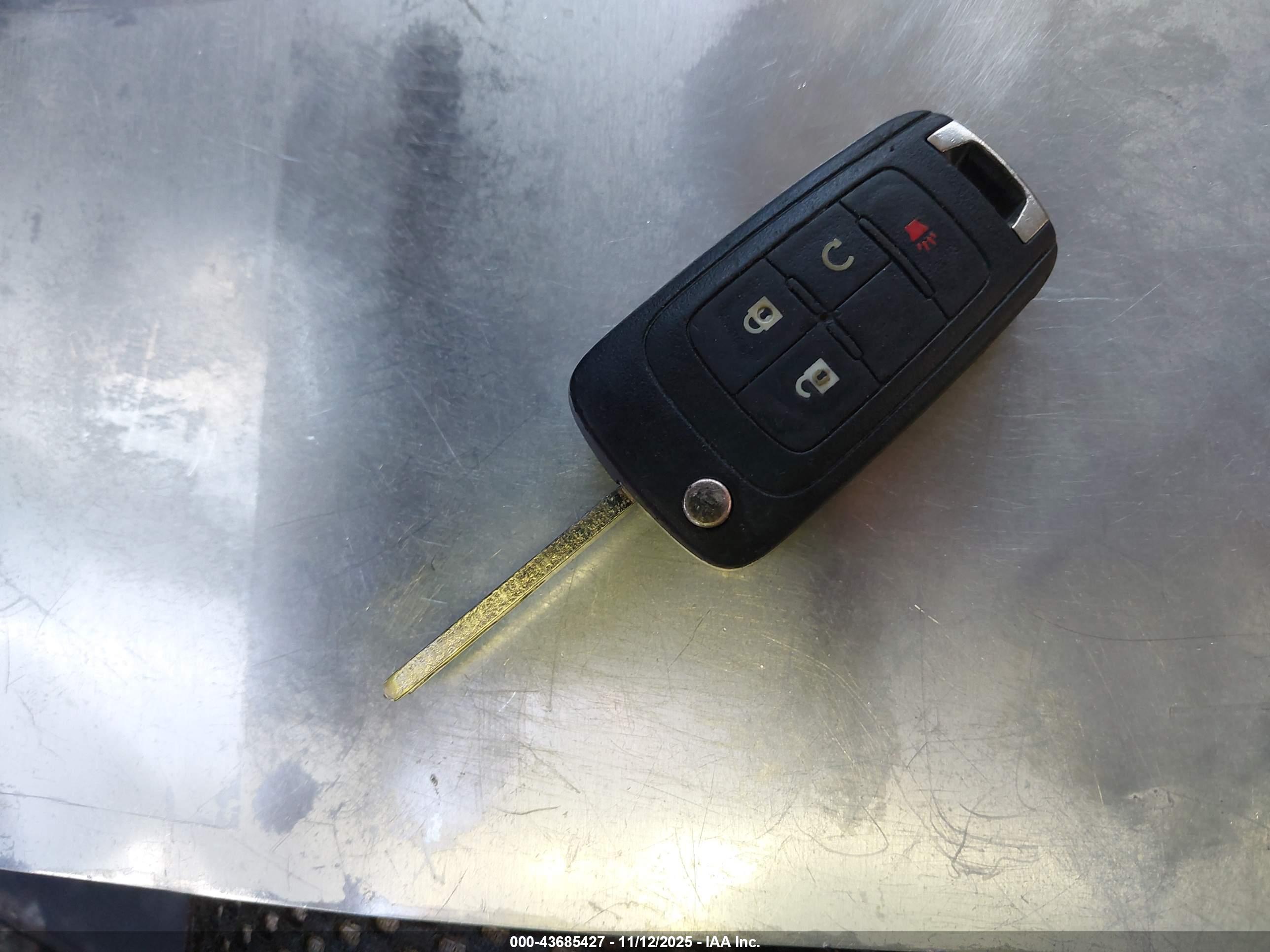 CHEVROLET EQUINOX image 11