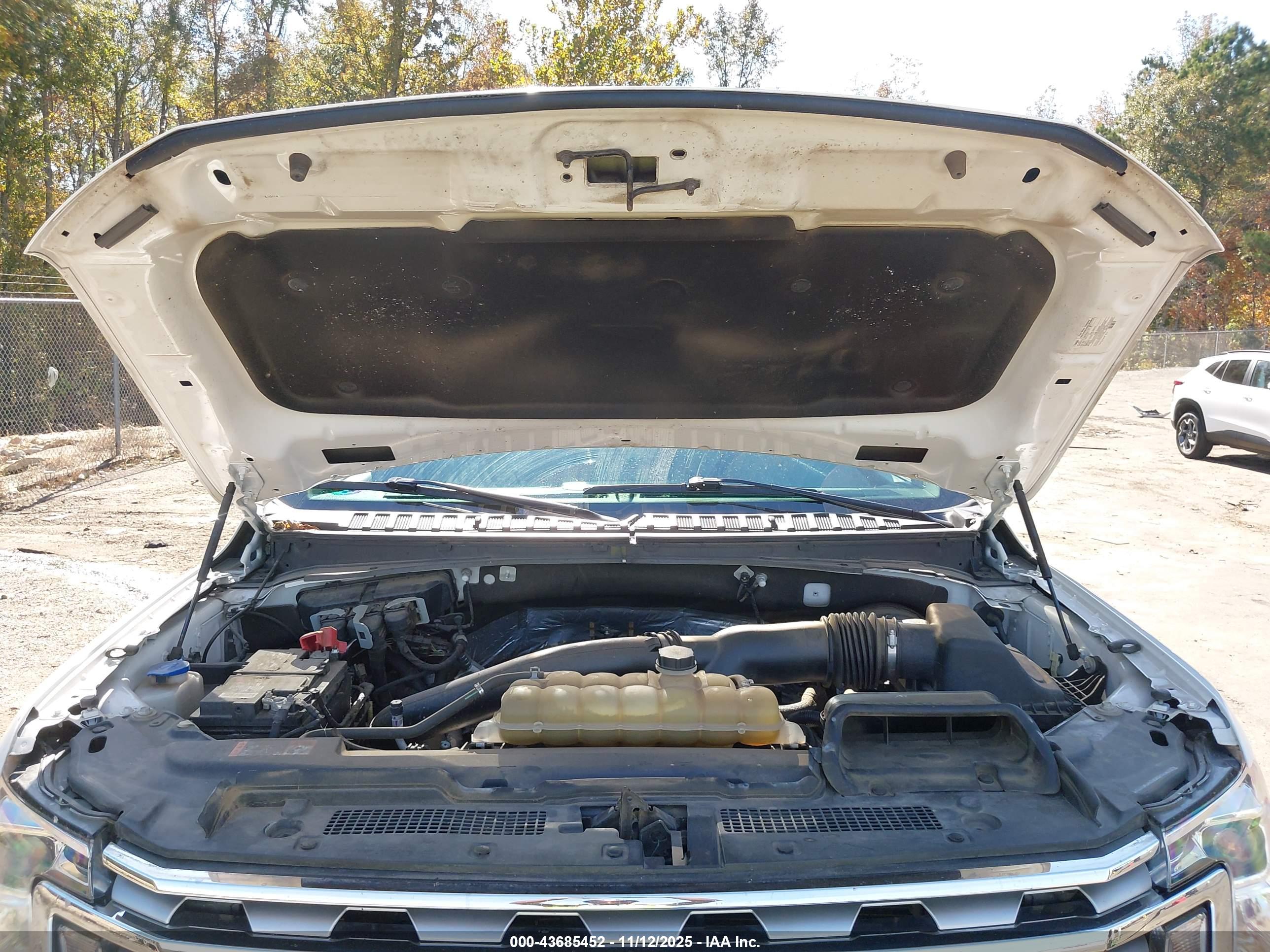 FORD EXPEDITION image 10