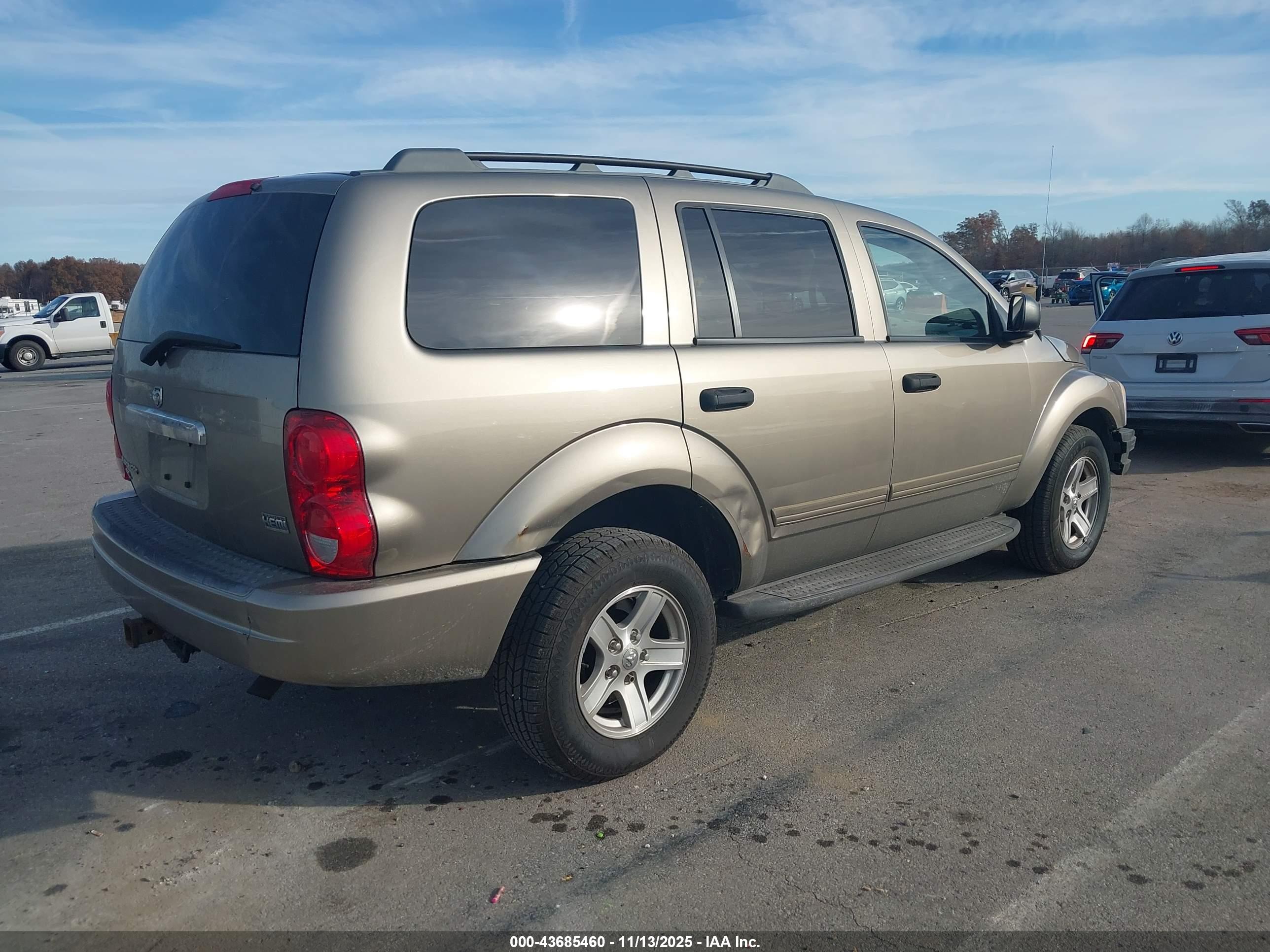 DODGE DURANGO image 4