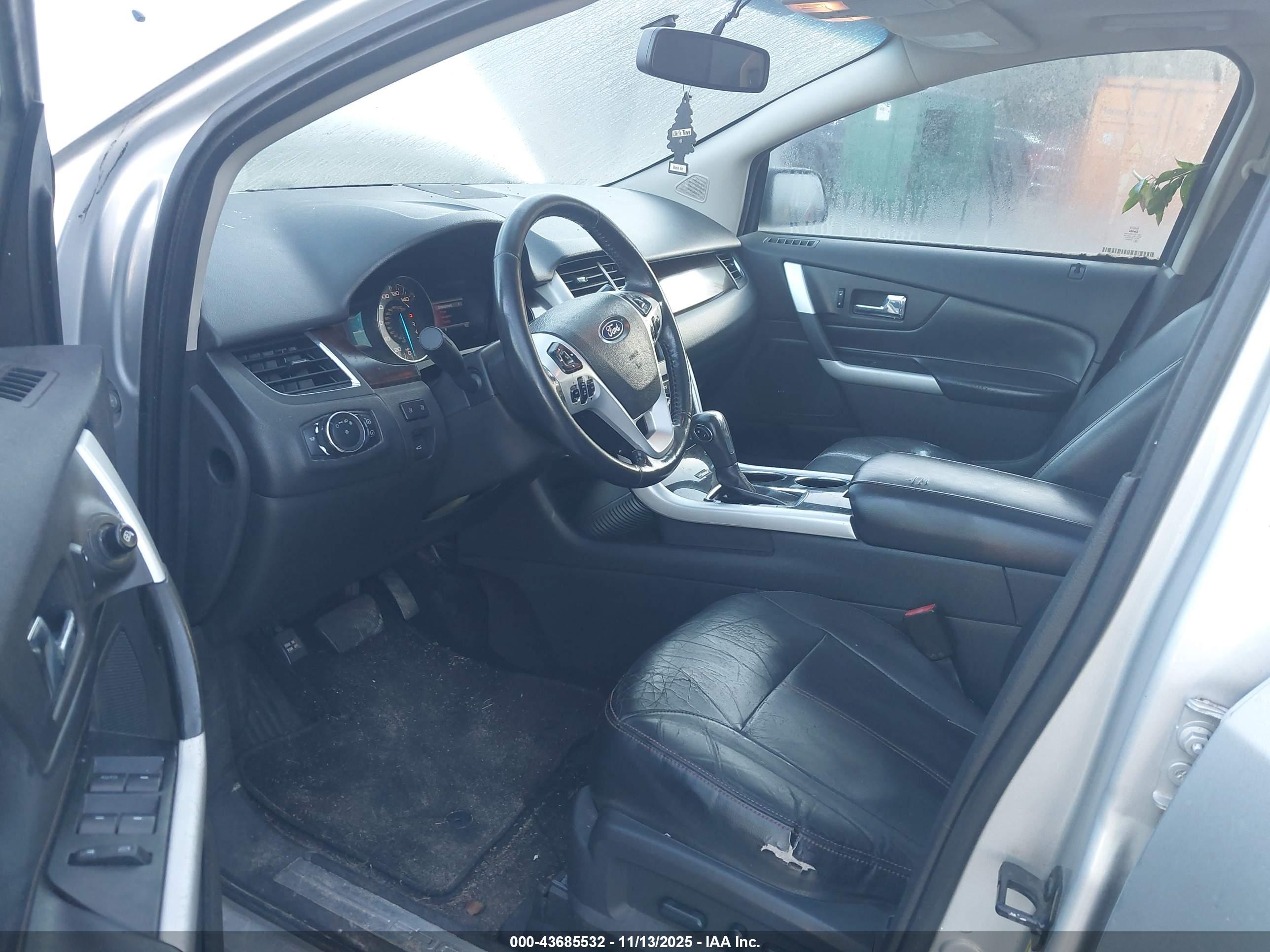 FORD EDGE image 5
