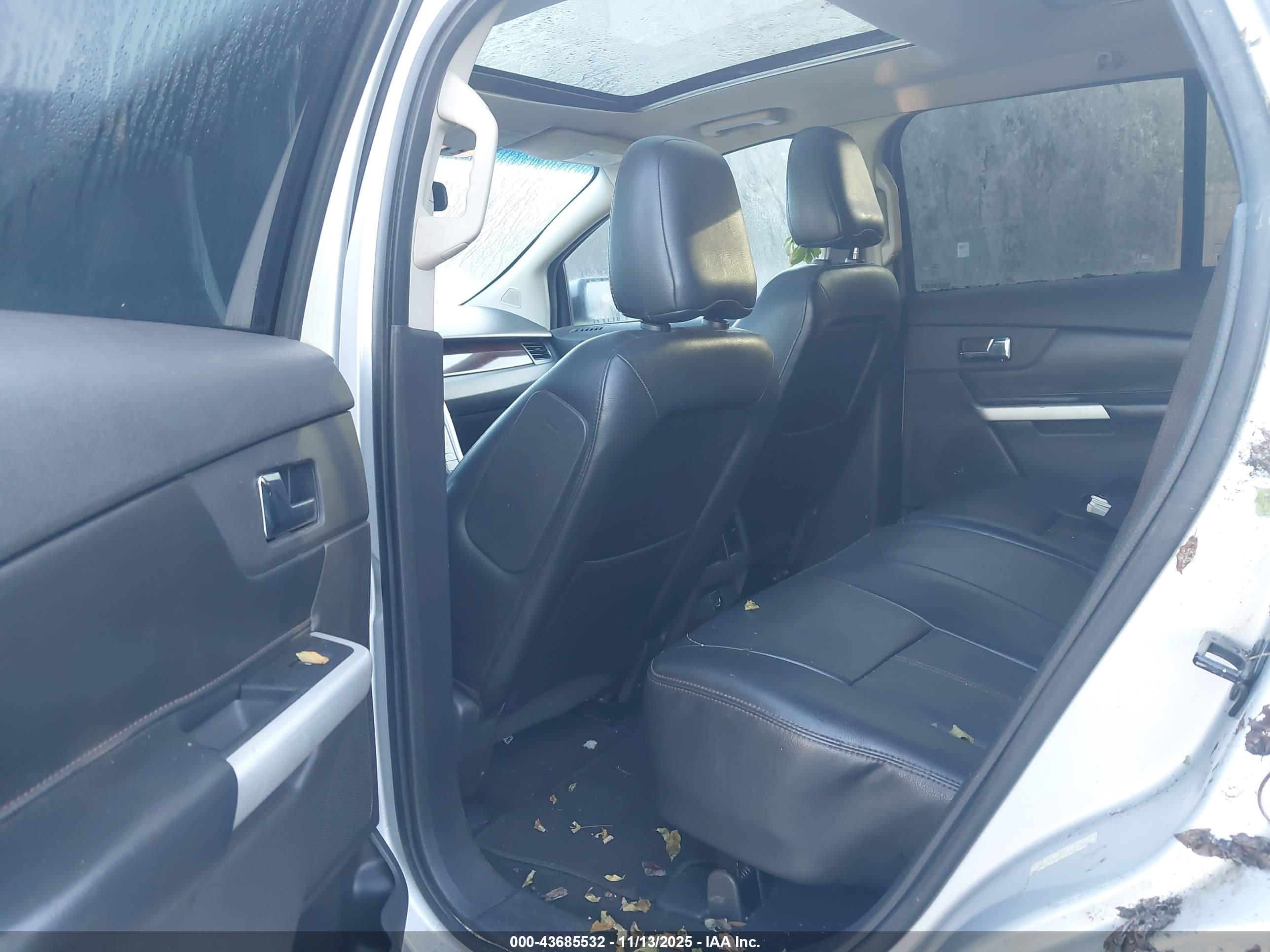 FORD EDGE image 8