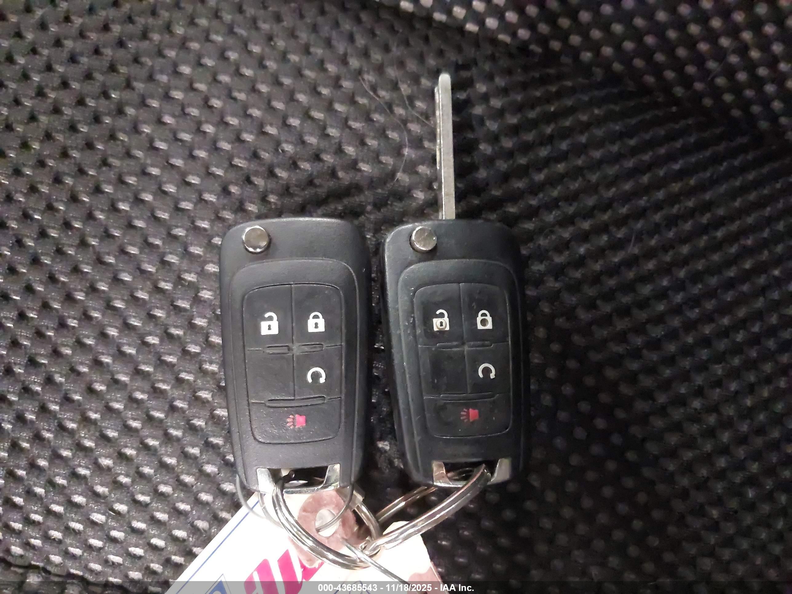 CHEVROLET EQUINOX image 11
