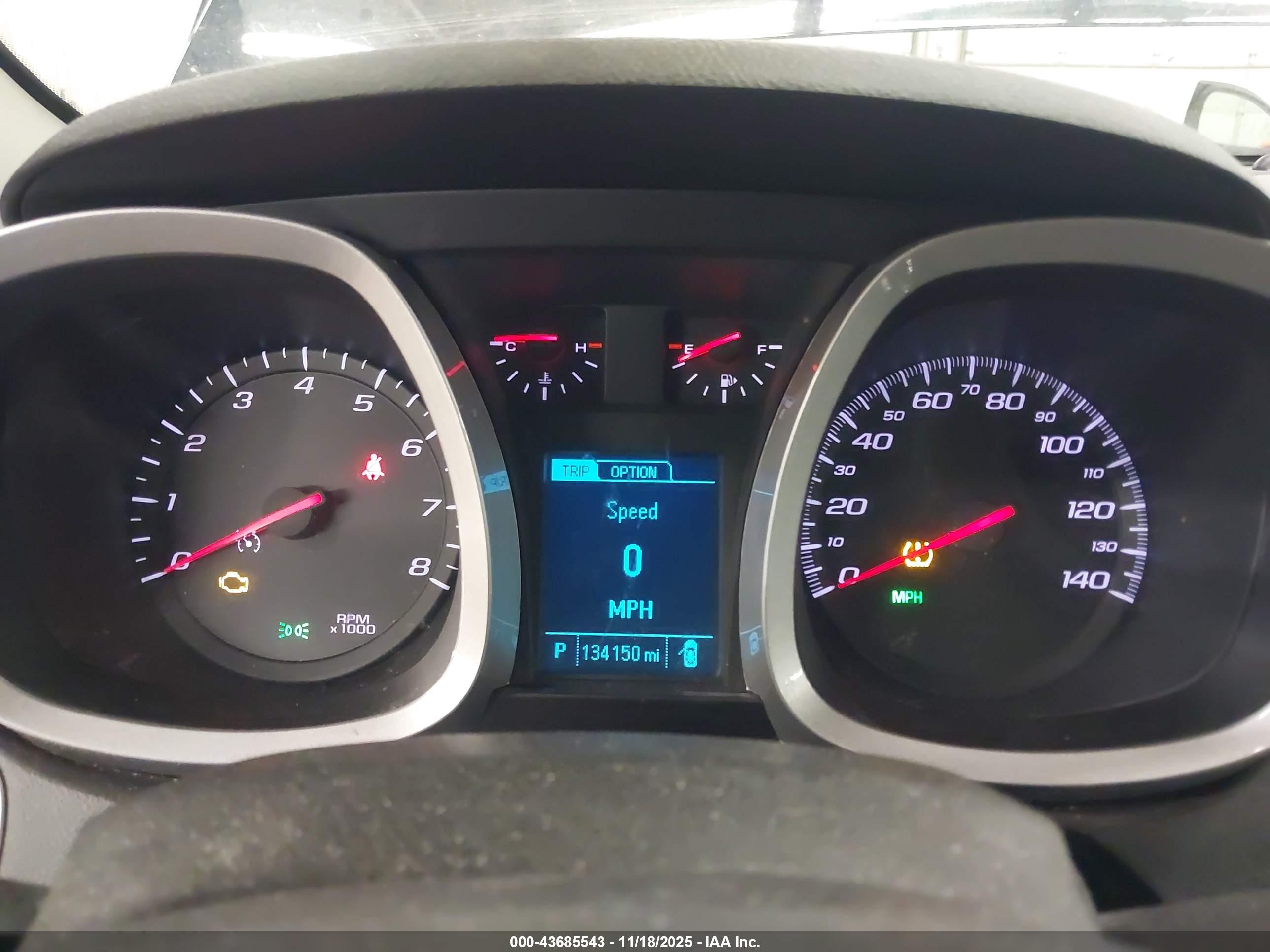 CHEVROLET EQUINOX image 7