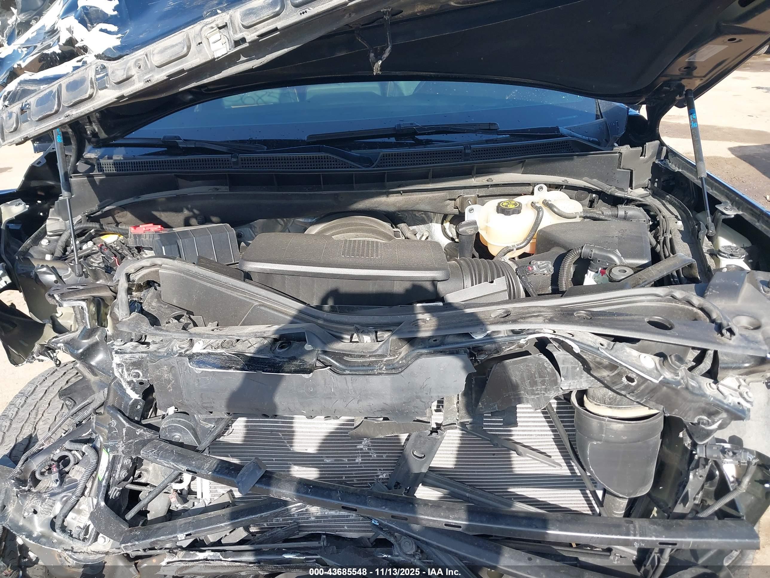 GMC YUKON image 10