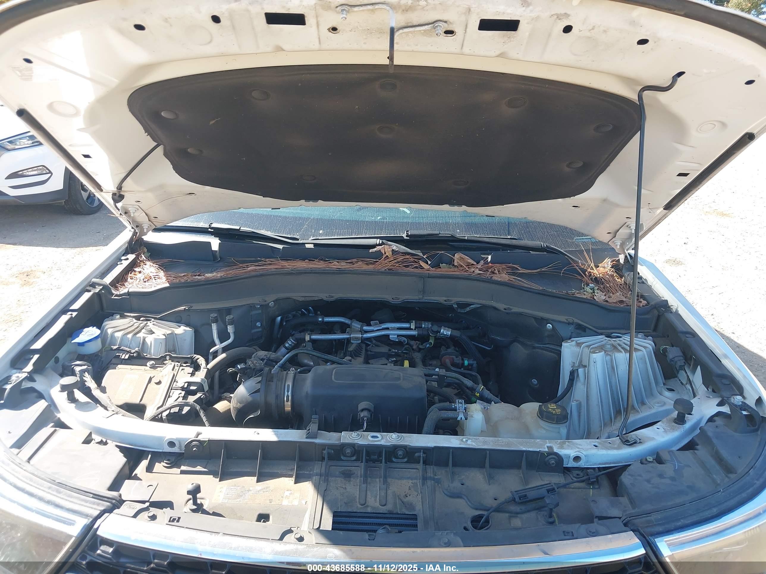 FORD EXPLORER image 10